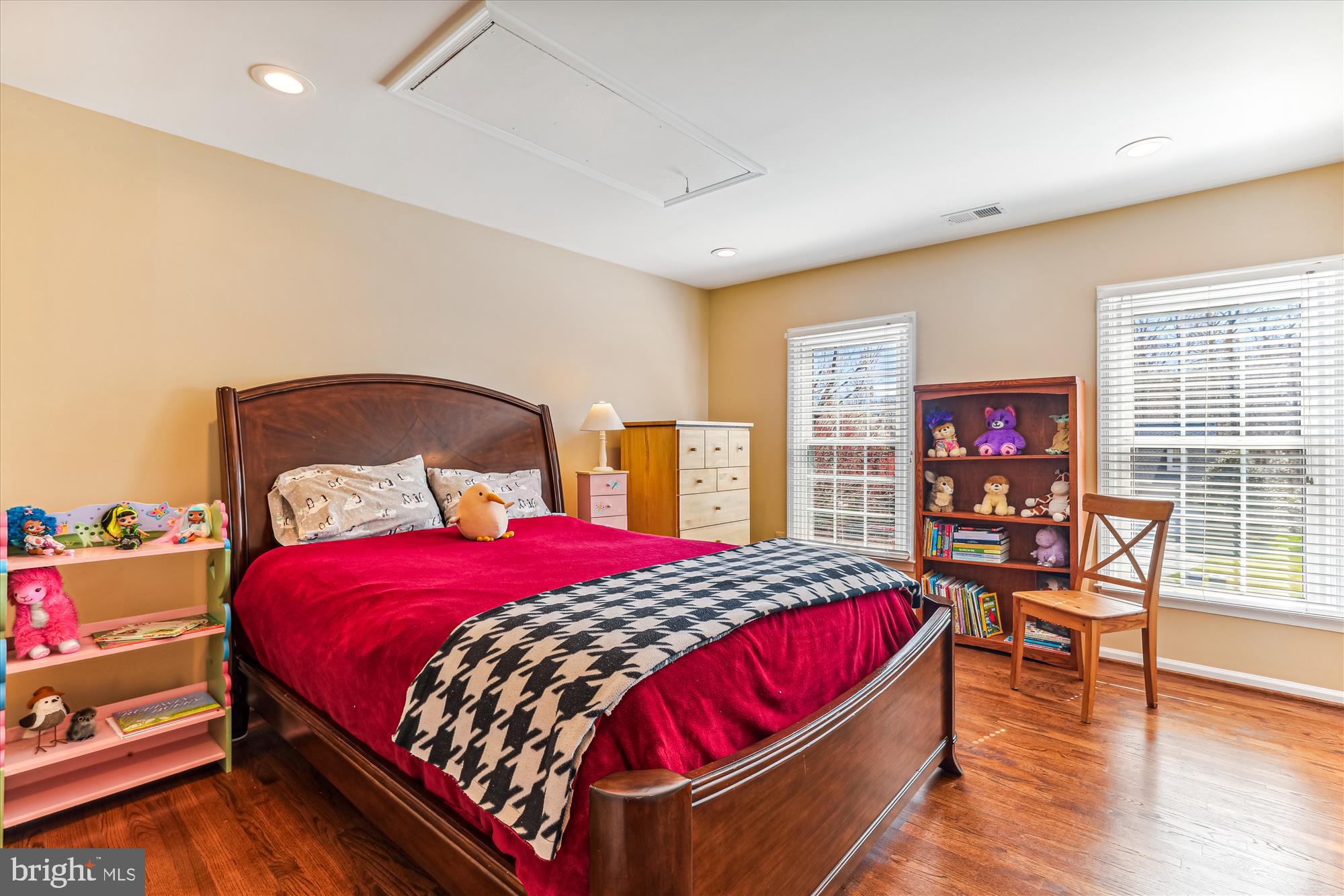 CROSSPOINTE - Residential