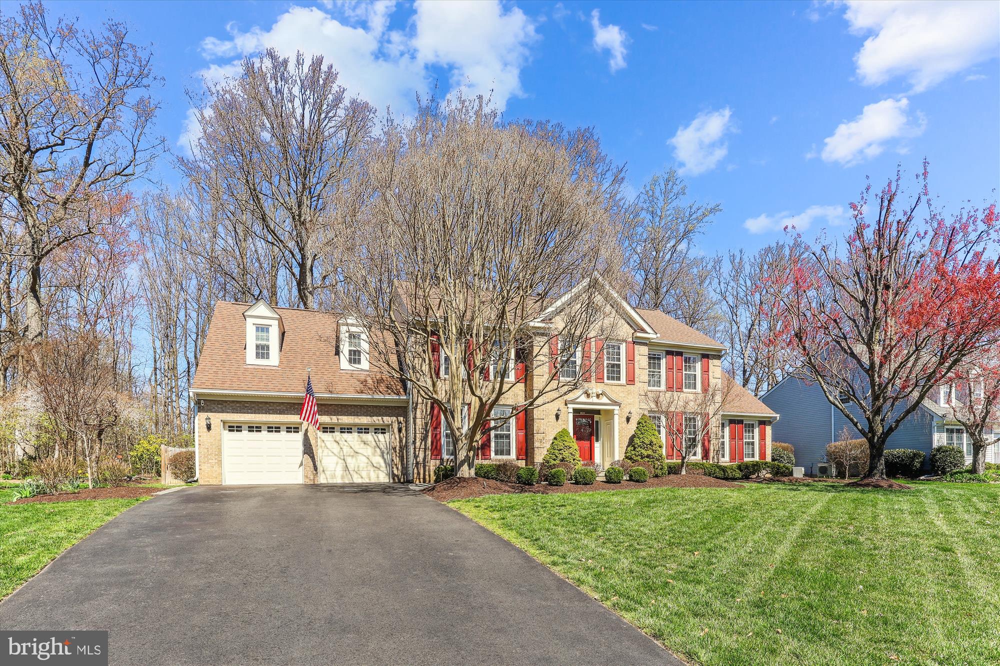 CROSSPOINTE - Residential