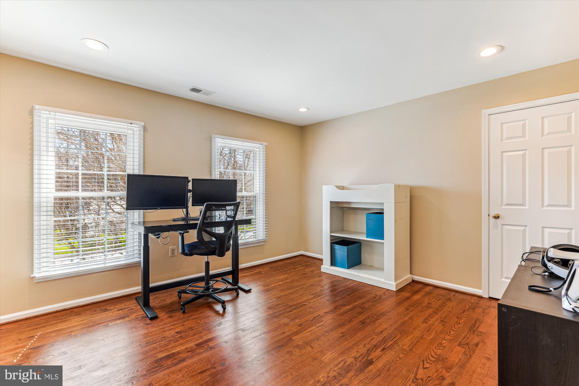 CROSSPOINTE - Residential