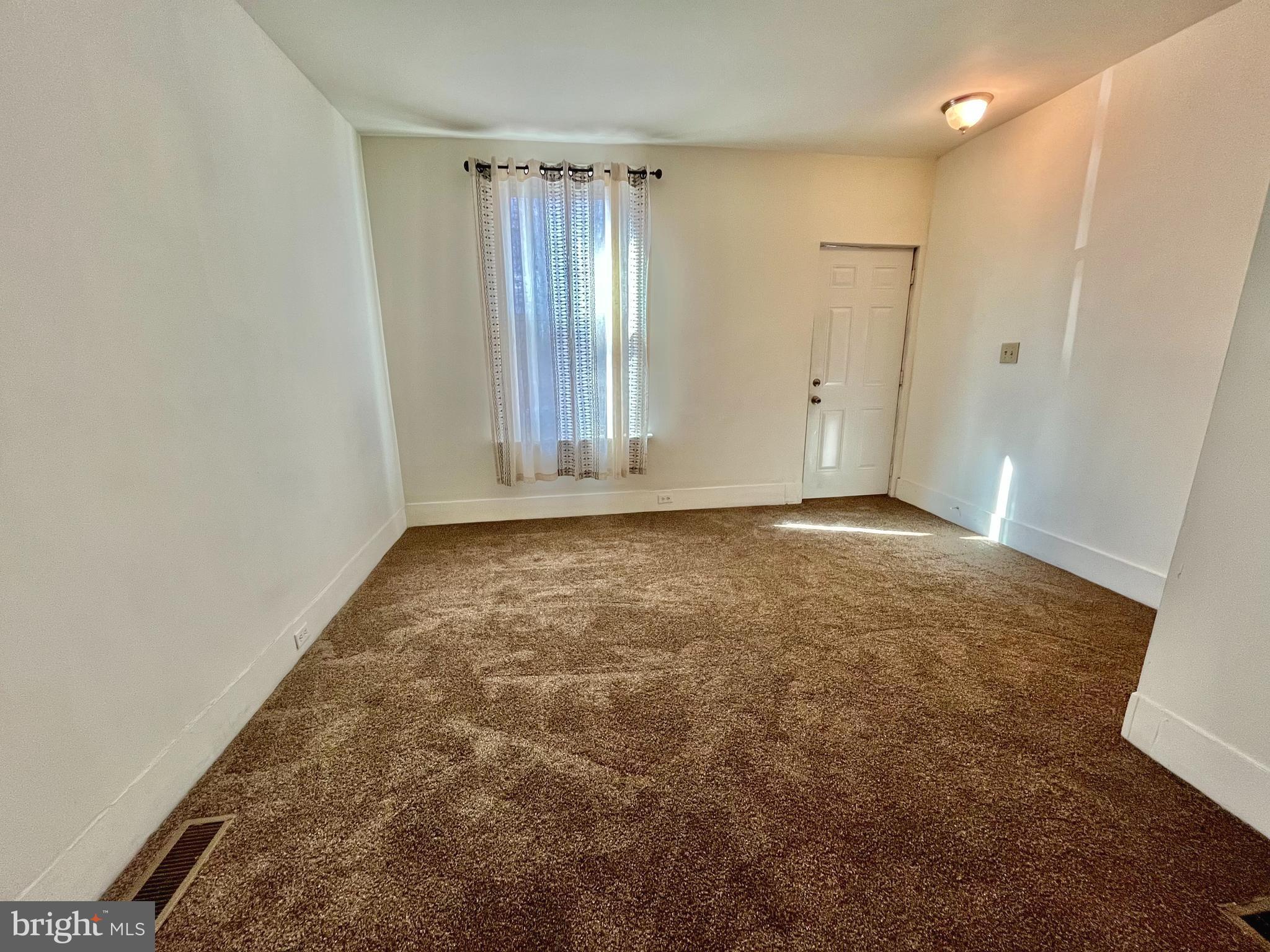 SUMMIT TERRACE - Residential