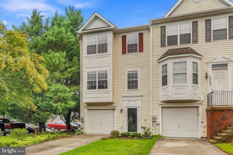 Townhouse For Sale - 2550 Woodland Place<br/> CHESAPEAKE BEACH, MD 20732