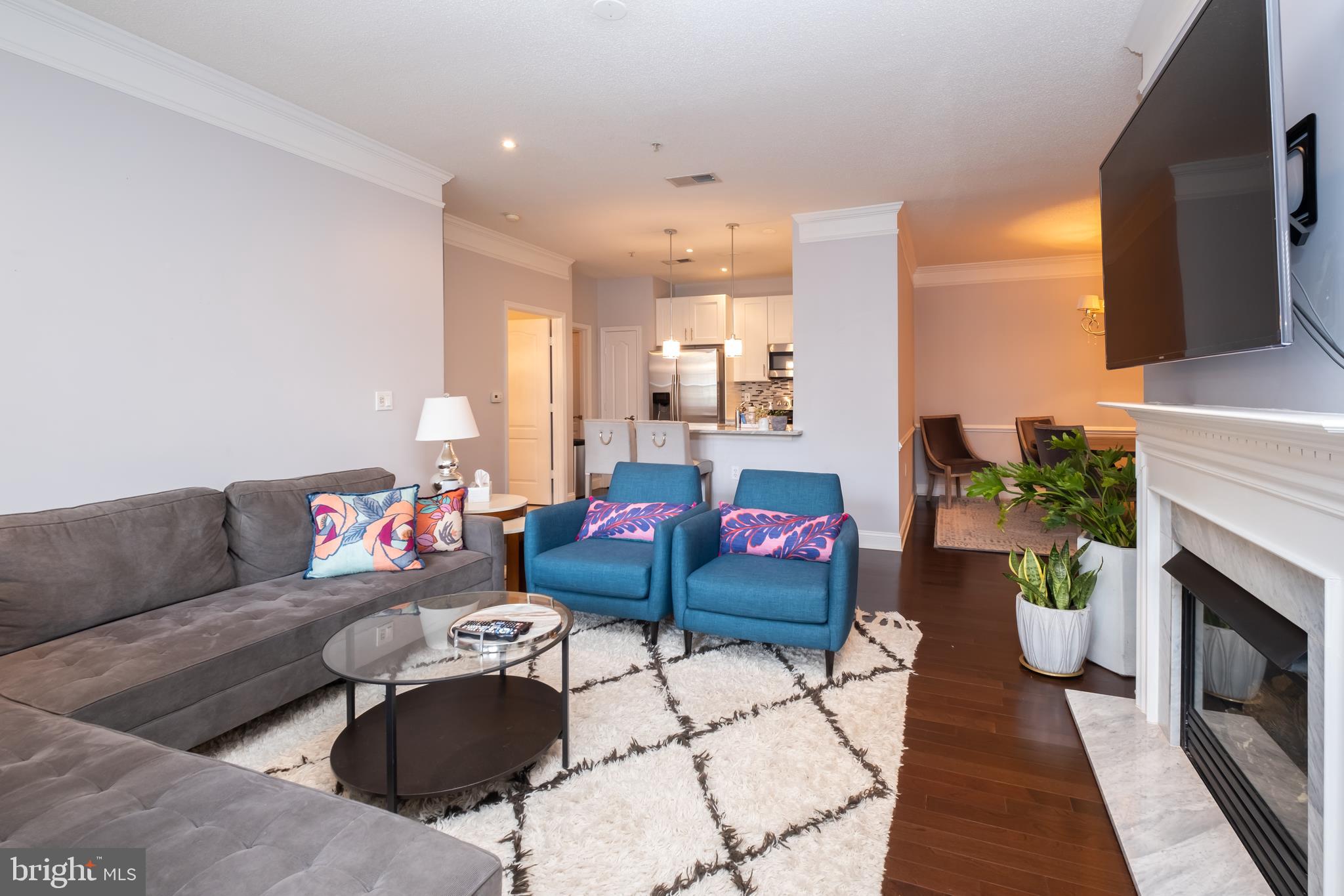 MADISON PARK AT WEST MARKET - Residential Lease