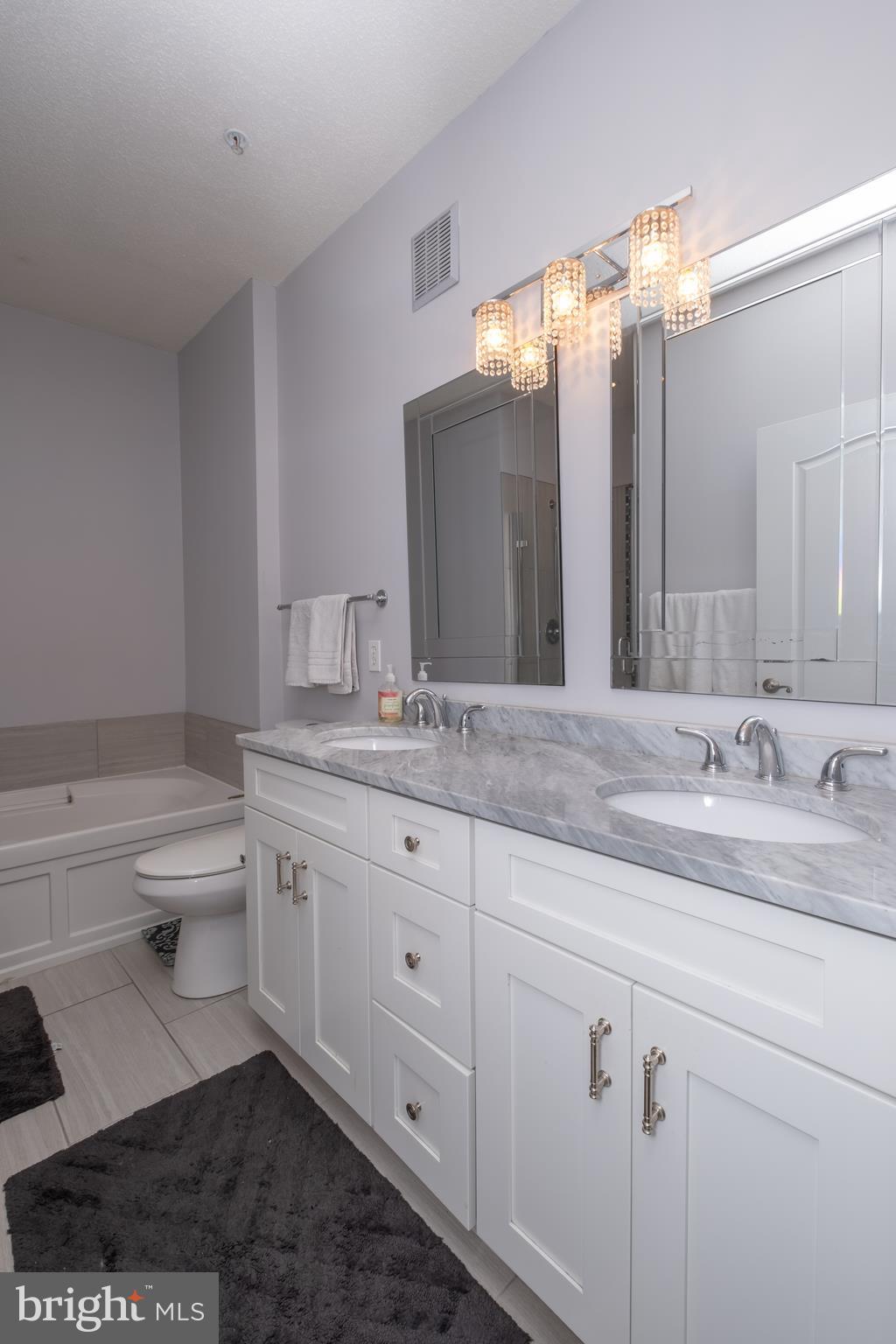 MADISON PARK AT WEST MARKET - Residential Lease