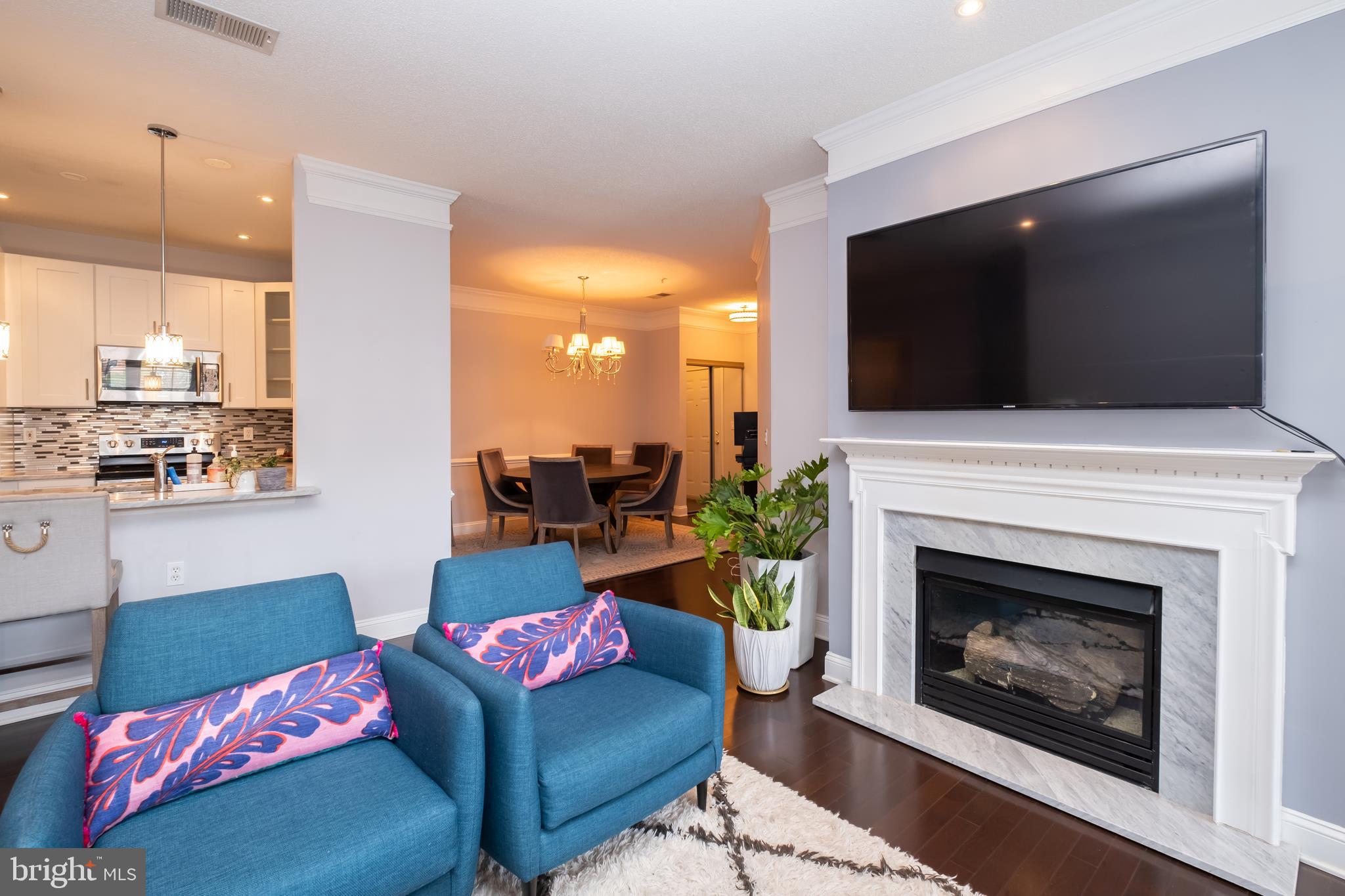 MADISON PARK AT WEST MARKET - Residential Lease