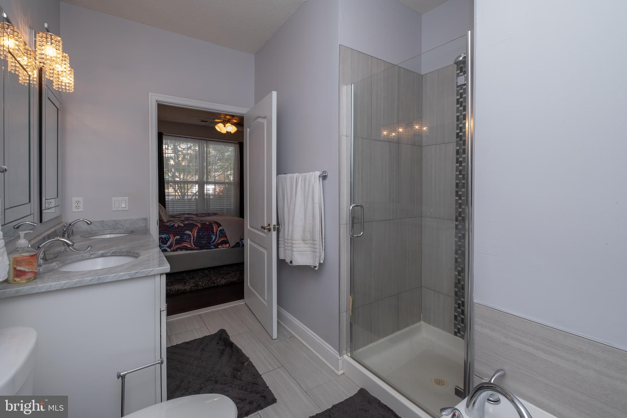 MADISON PARK AT WEST MARKET - Residential Lease