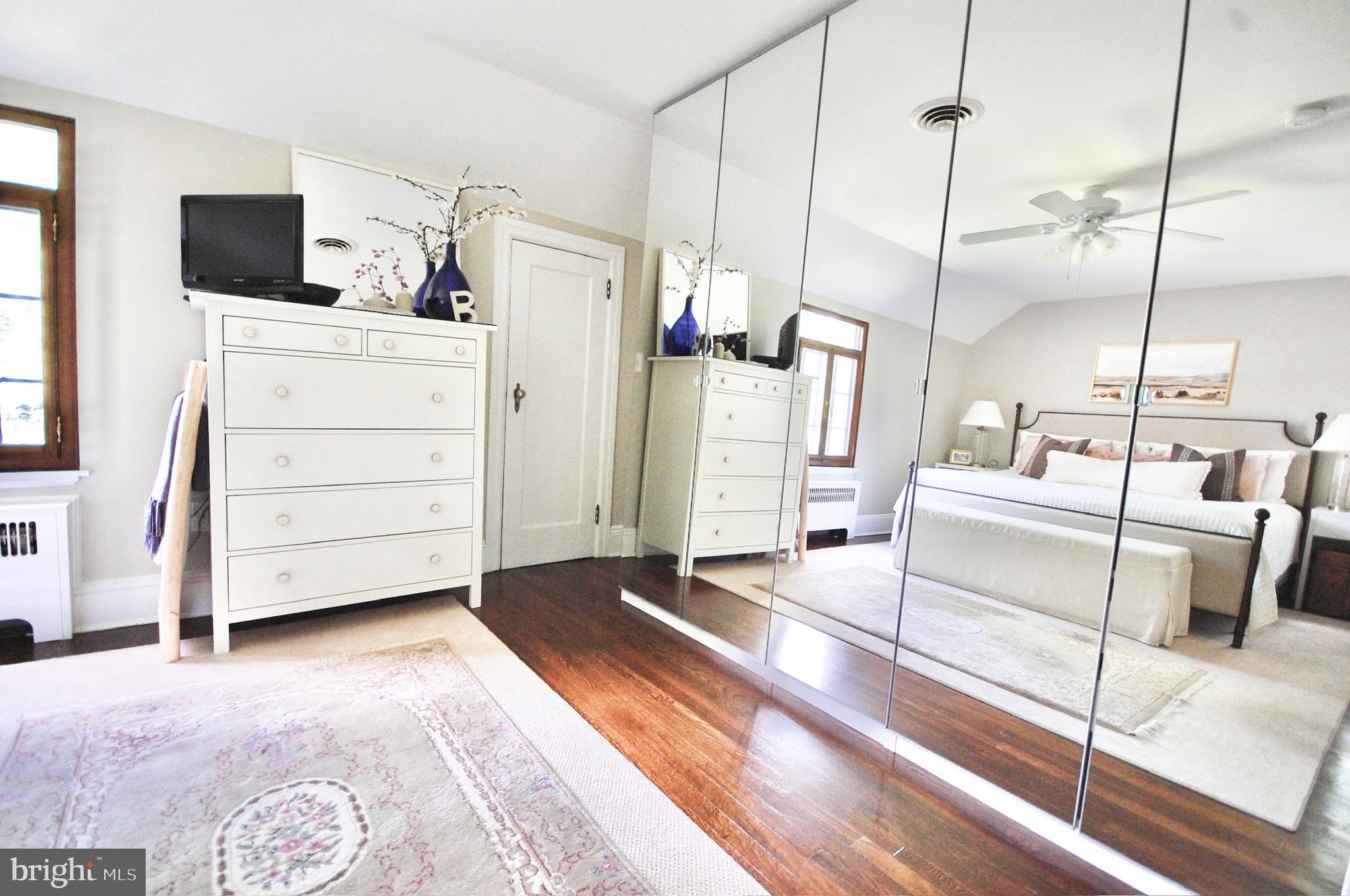 WOODHAVEN - Residential