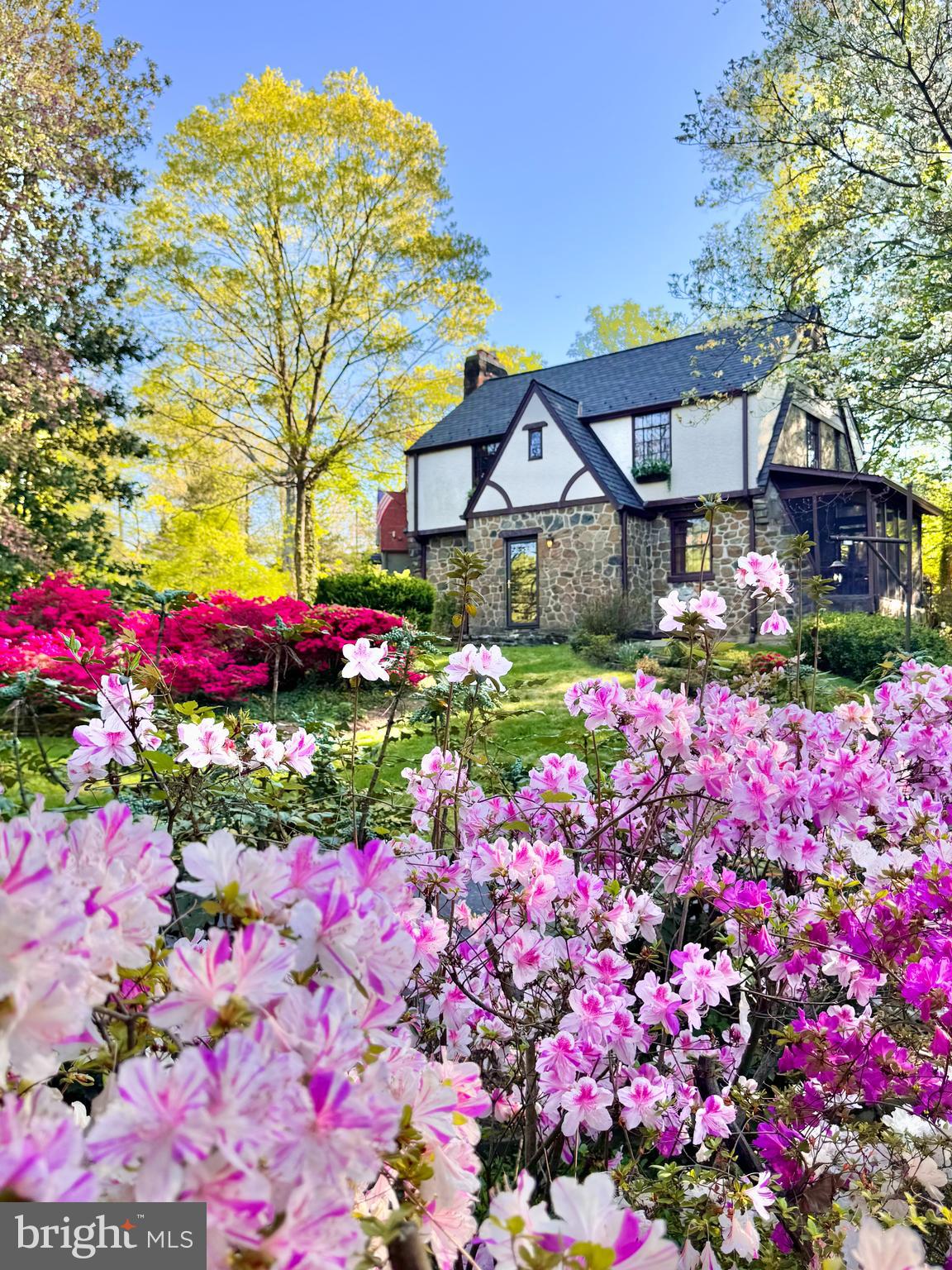 WOODHAVEN - Residential