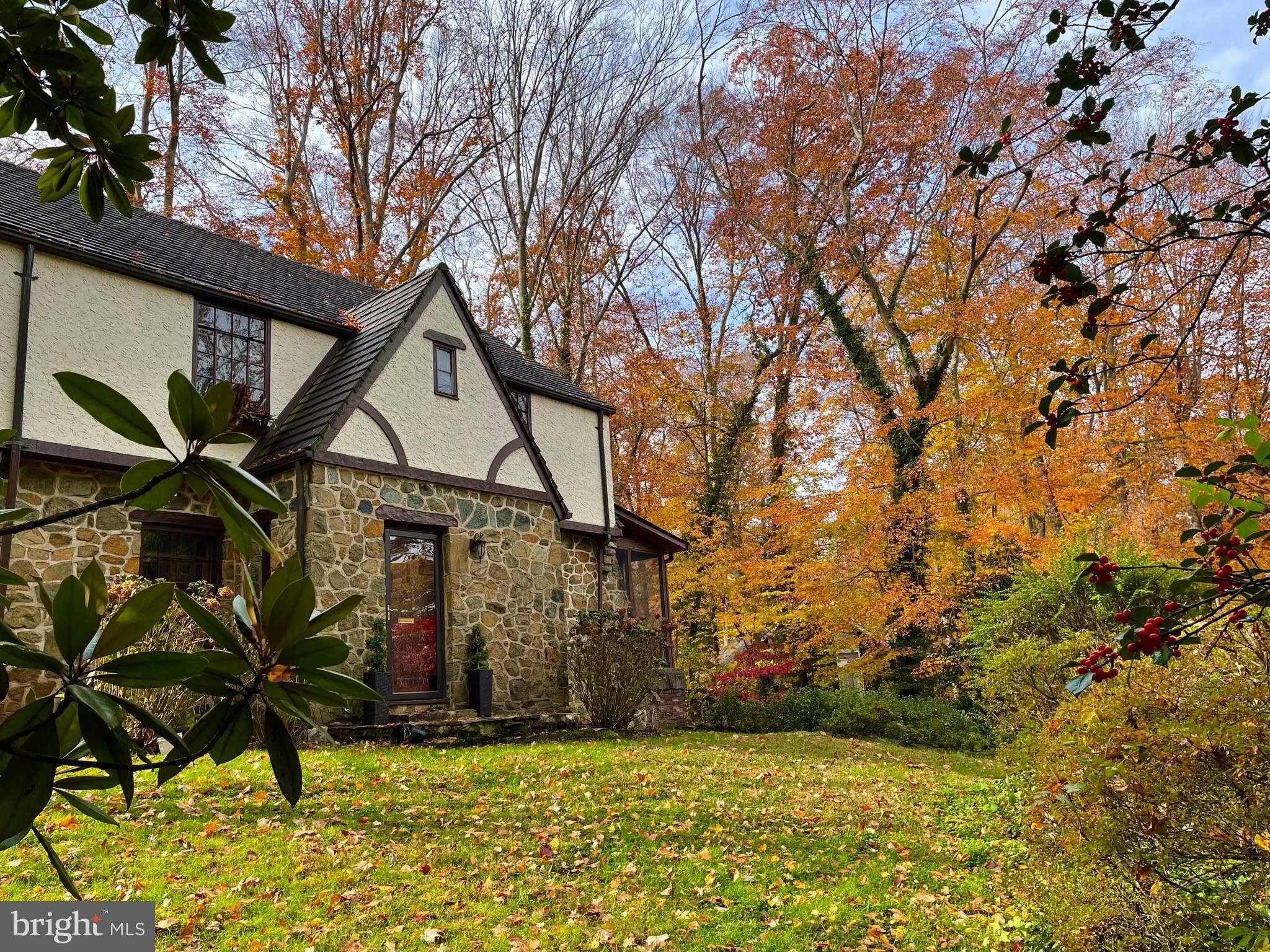 WOODHAVEN - Residential