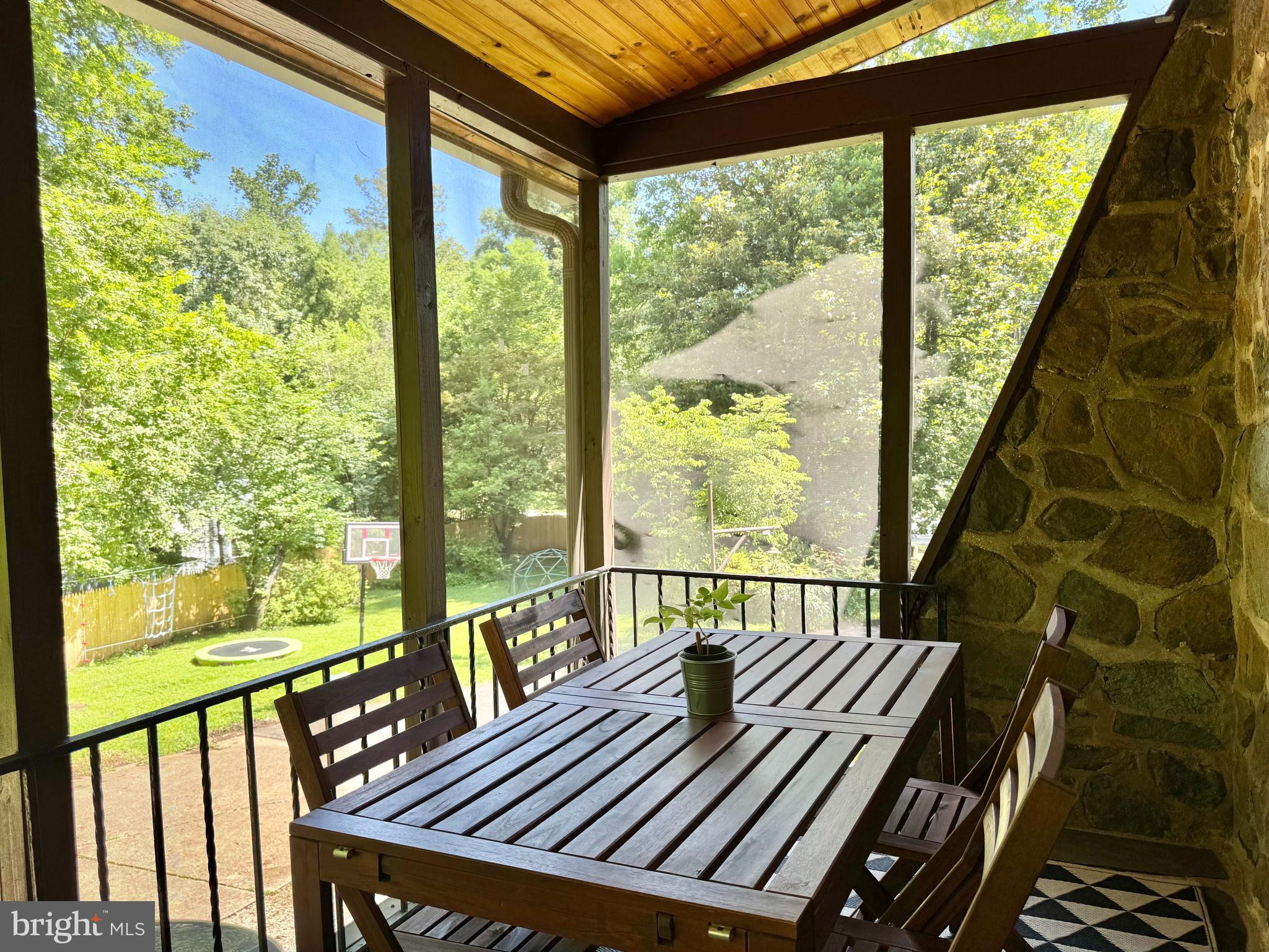 WOODHAVEN - Residential