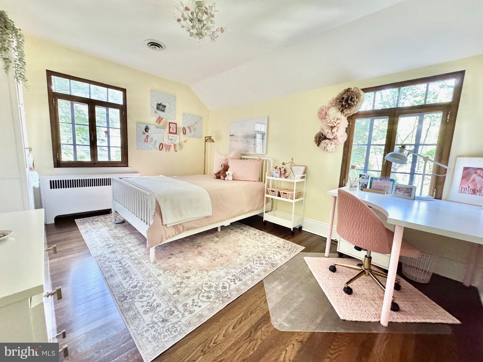 WOODHAVEN - Residential