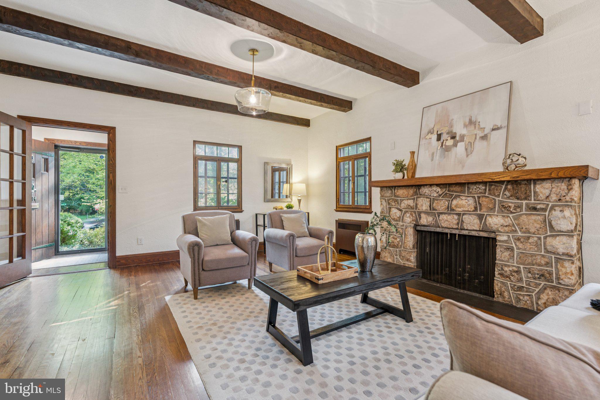 WOODHAVEN - Residential