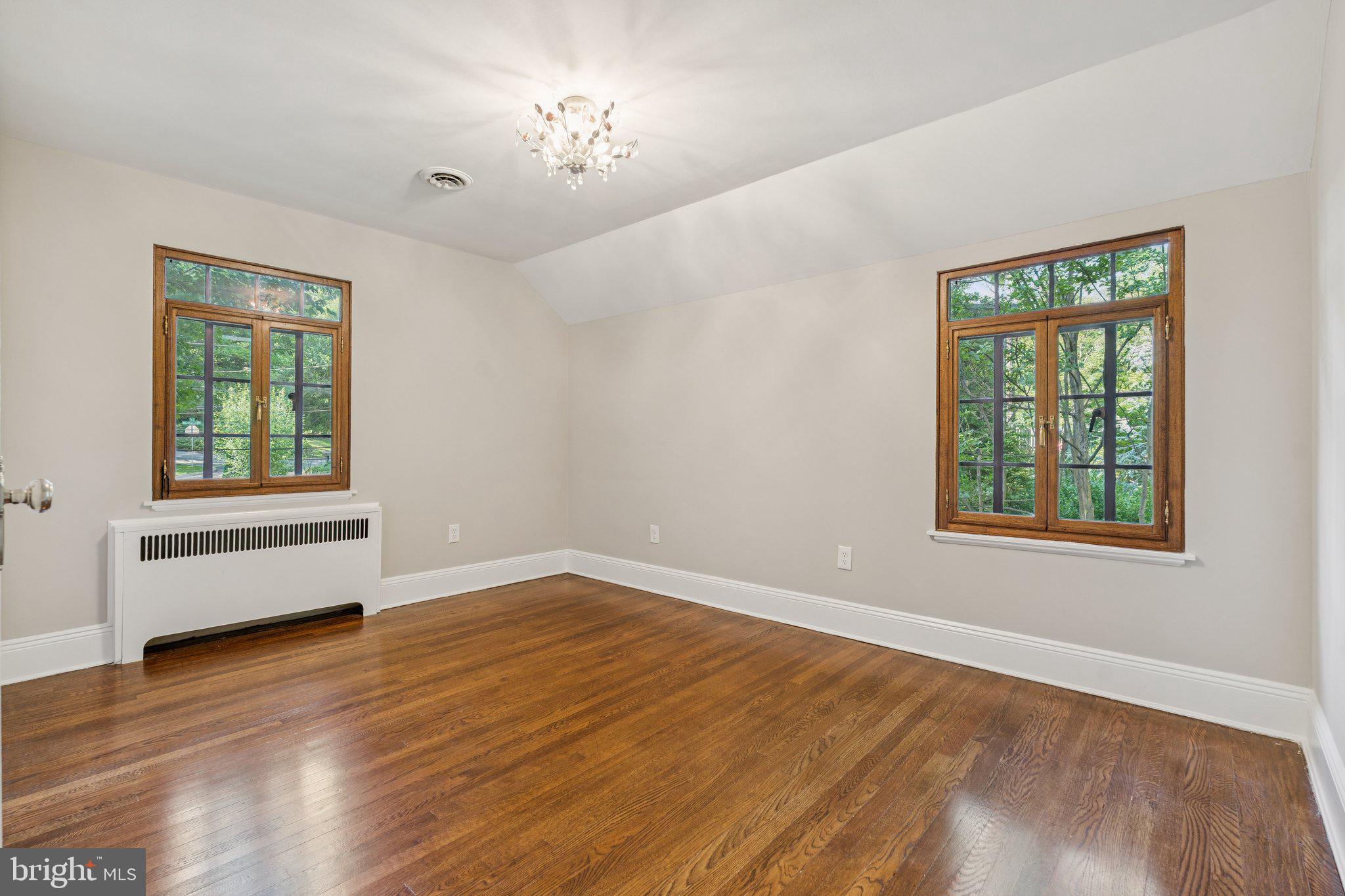 WOODHAVEN - Residential