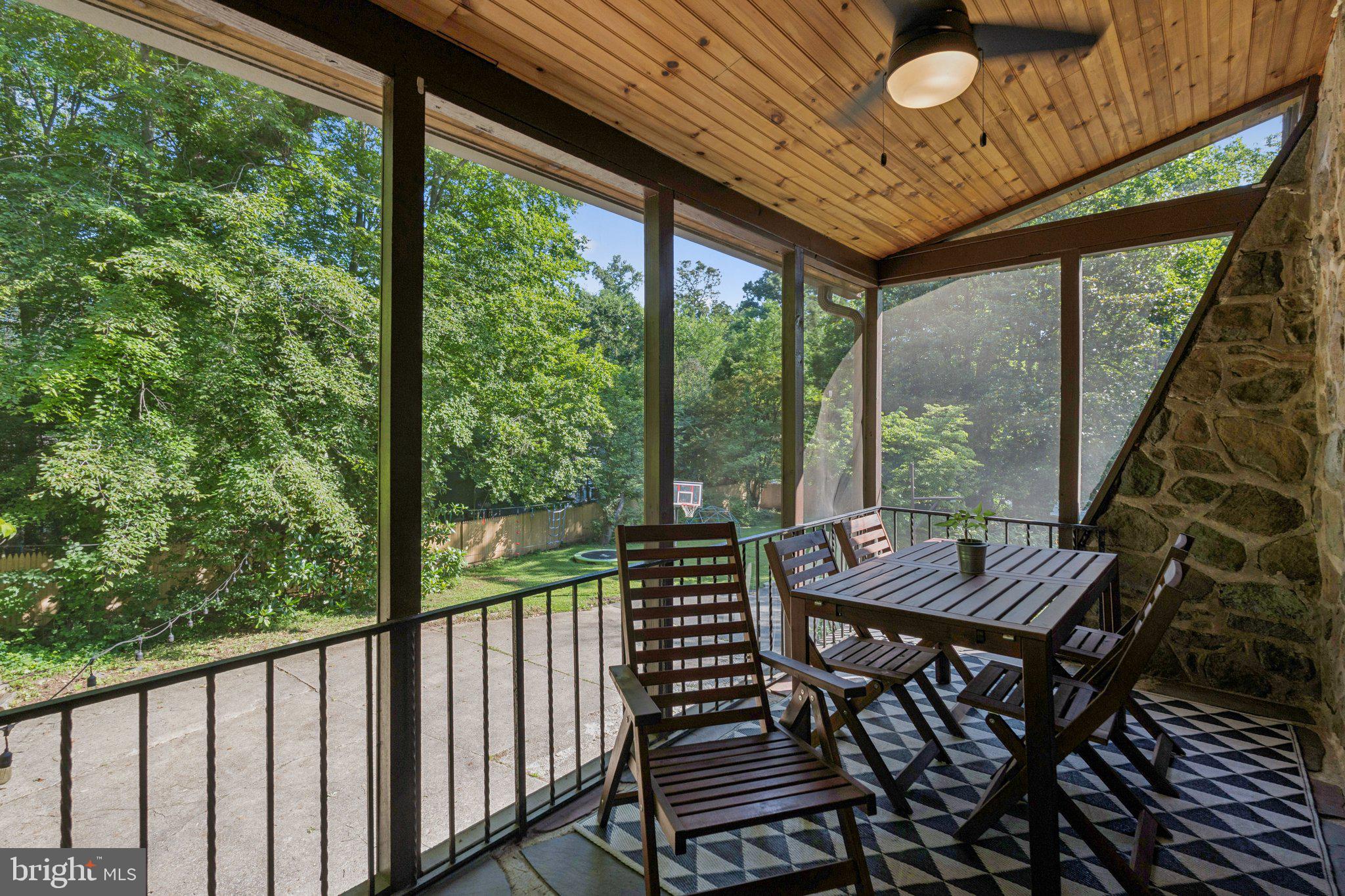 WOODHAVEN - Residential