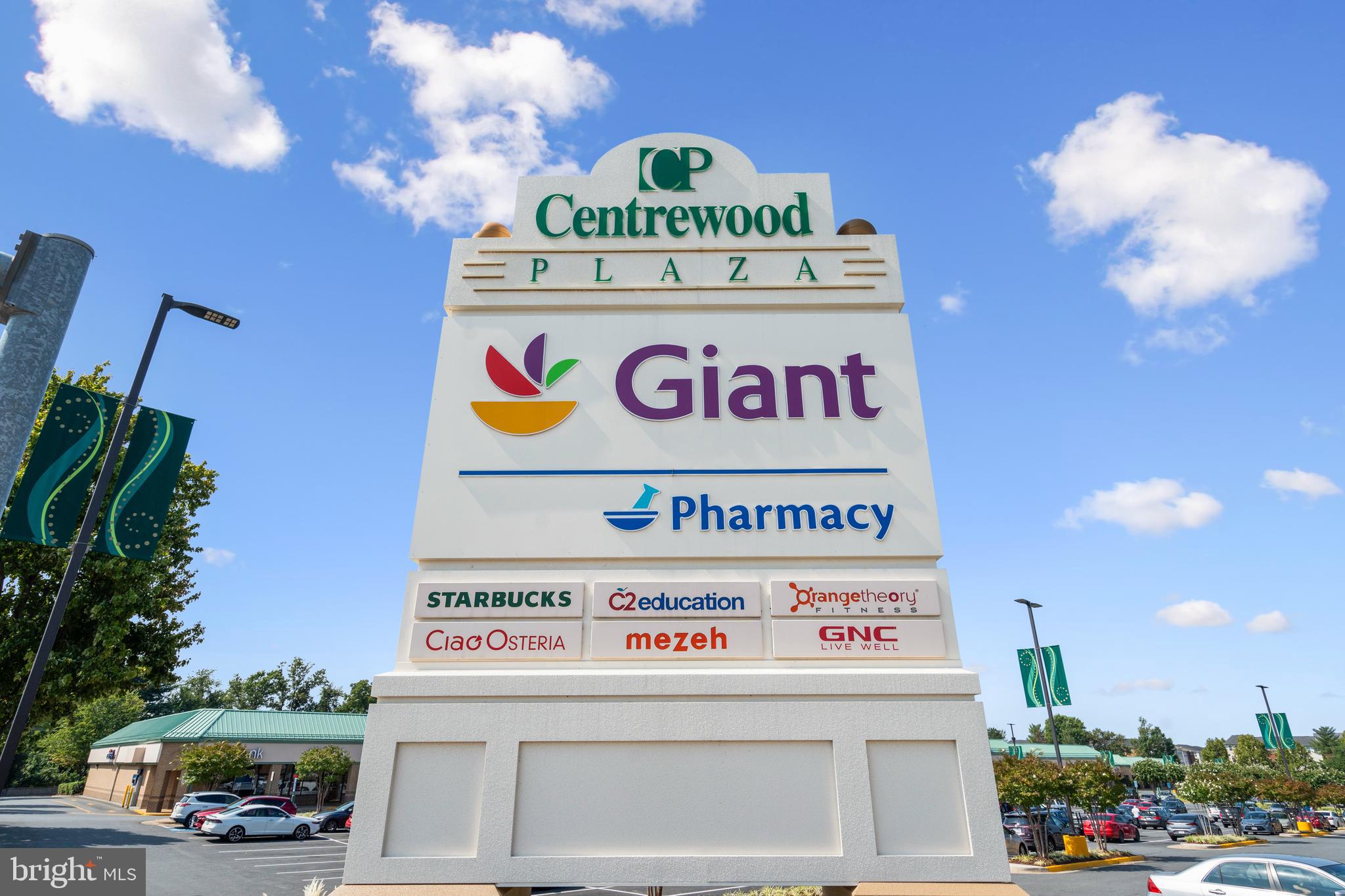 CENTREVILLE CROSSING - Residential