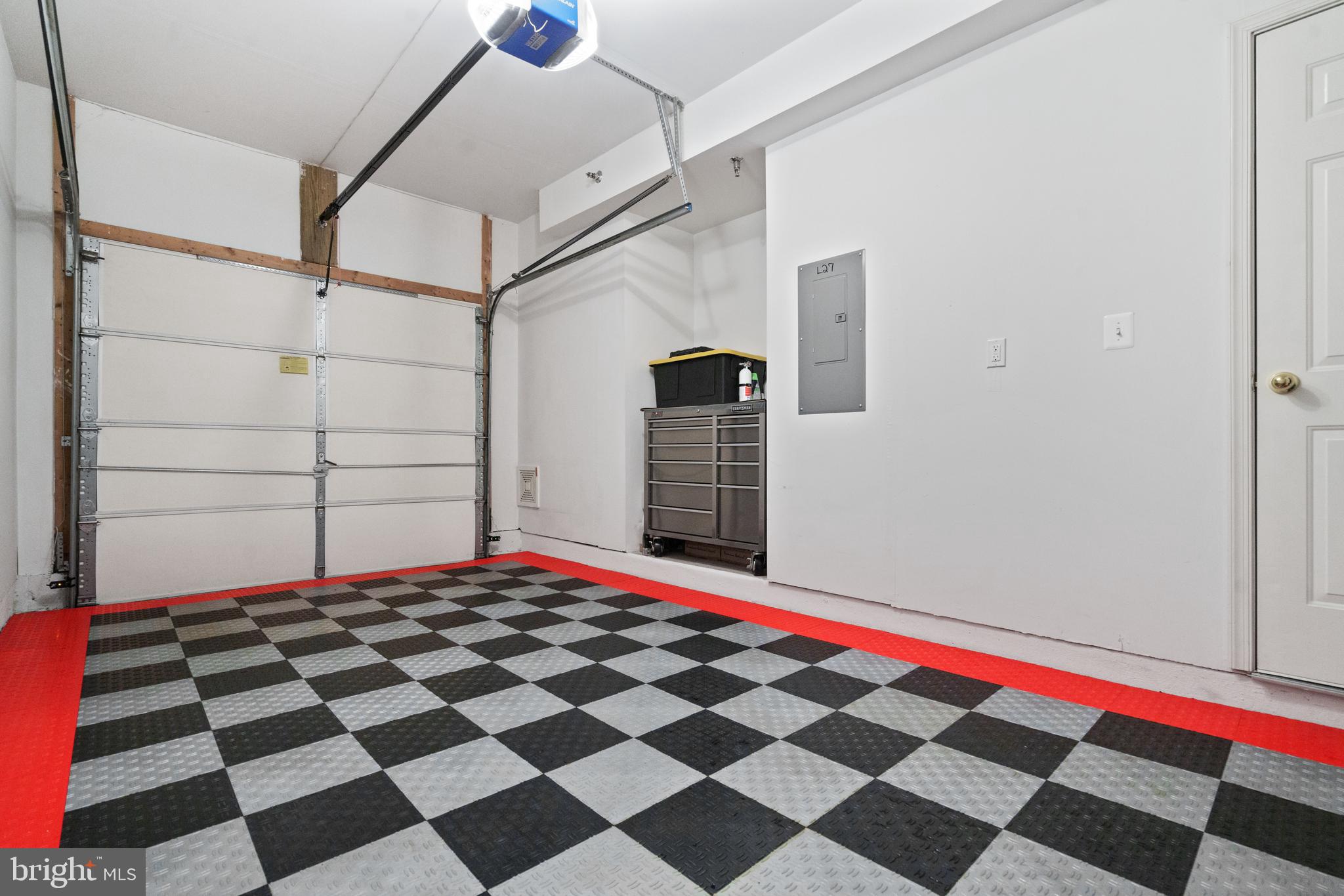 CENTREVILLE CROSSING - Residential