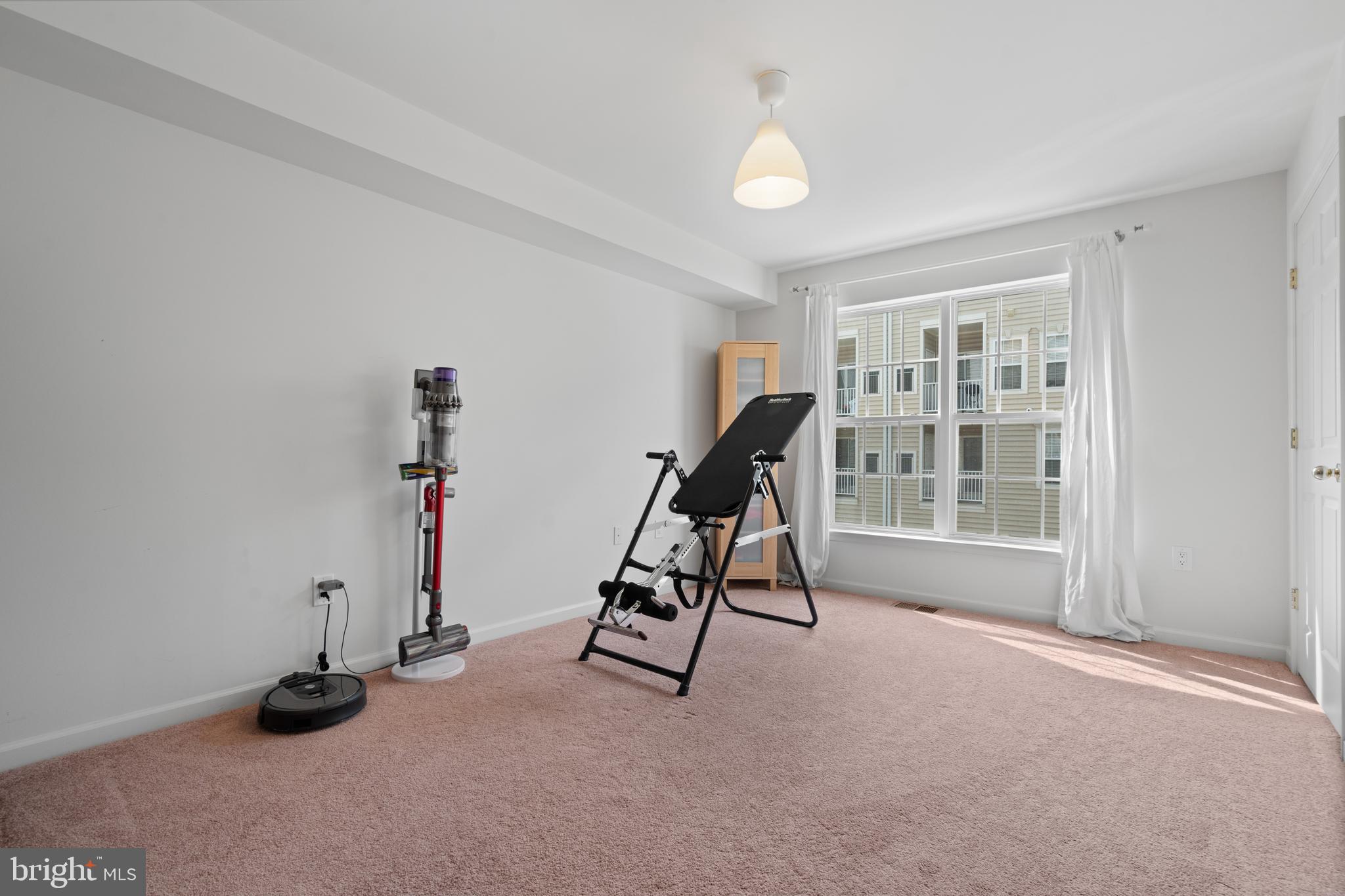 CENTREVILLE CROSSING - Residential