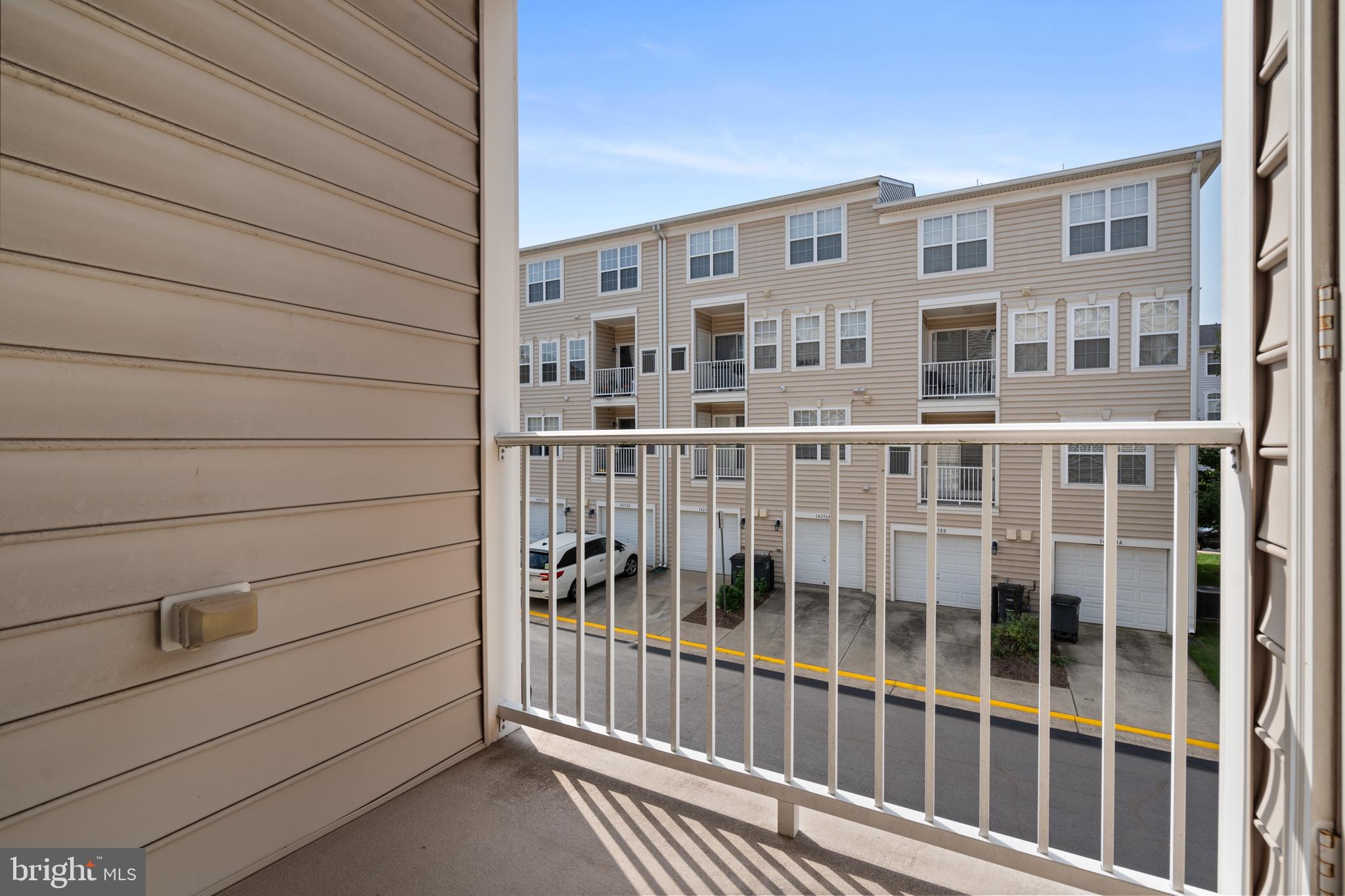 CENTREVILLE CROSSING - Residential