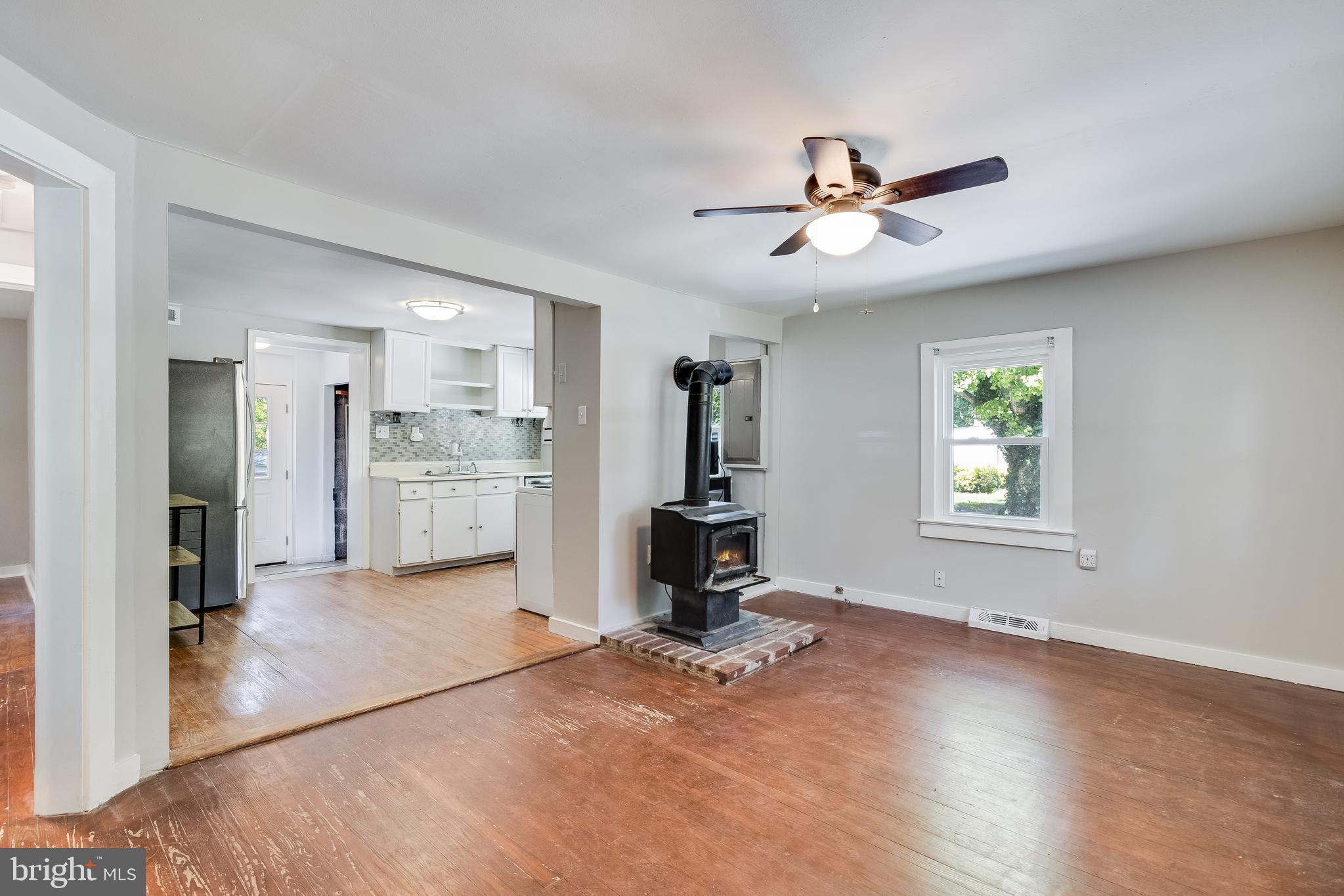 LEACHBURG - Residential