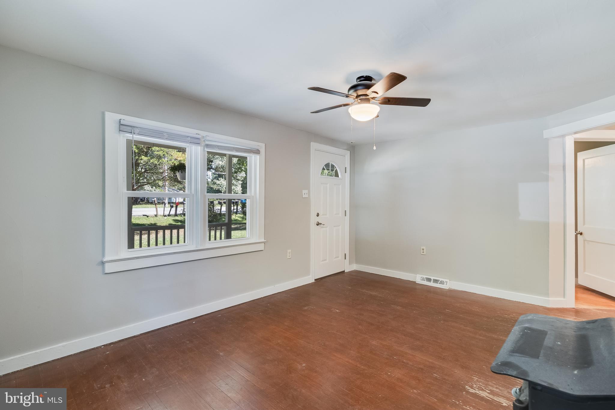 LEACHBURG - Residential