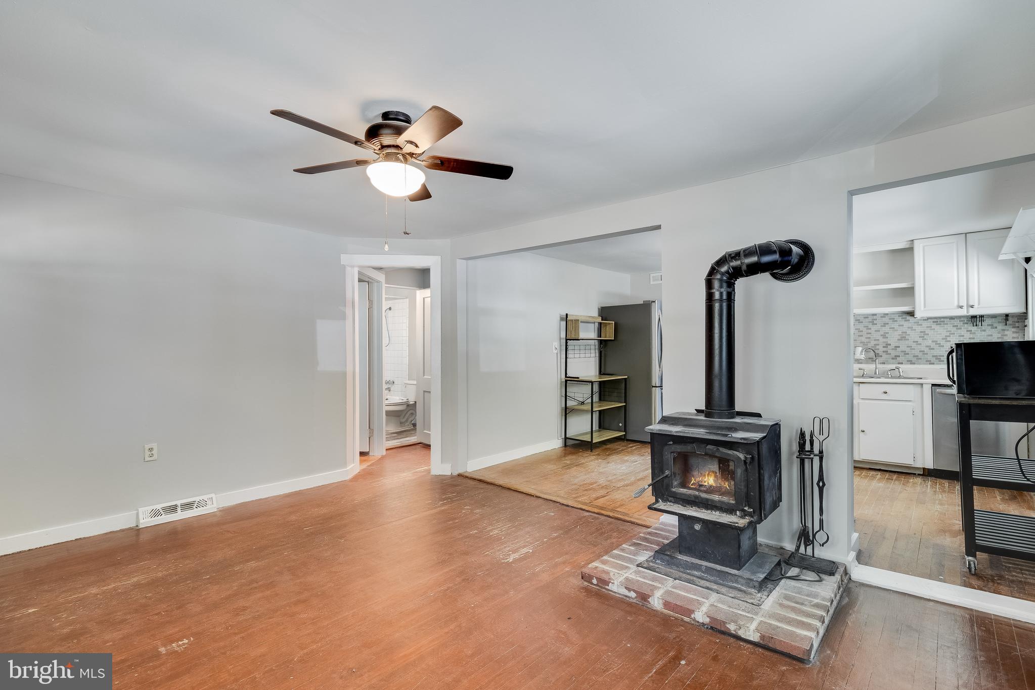 LEACHBURG - Residential