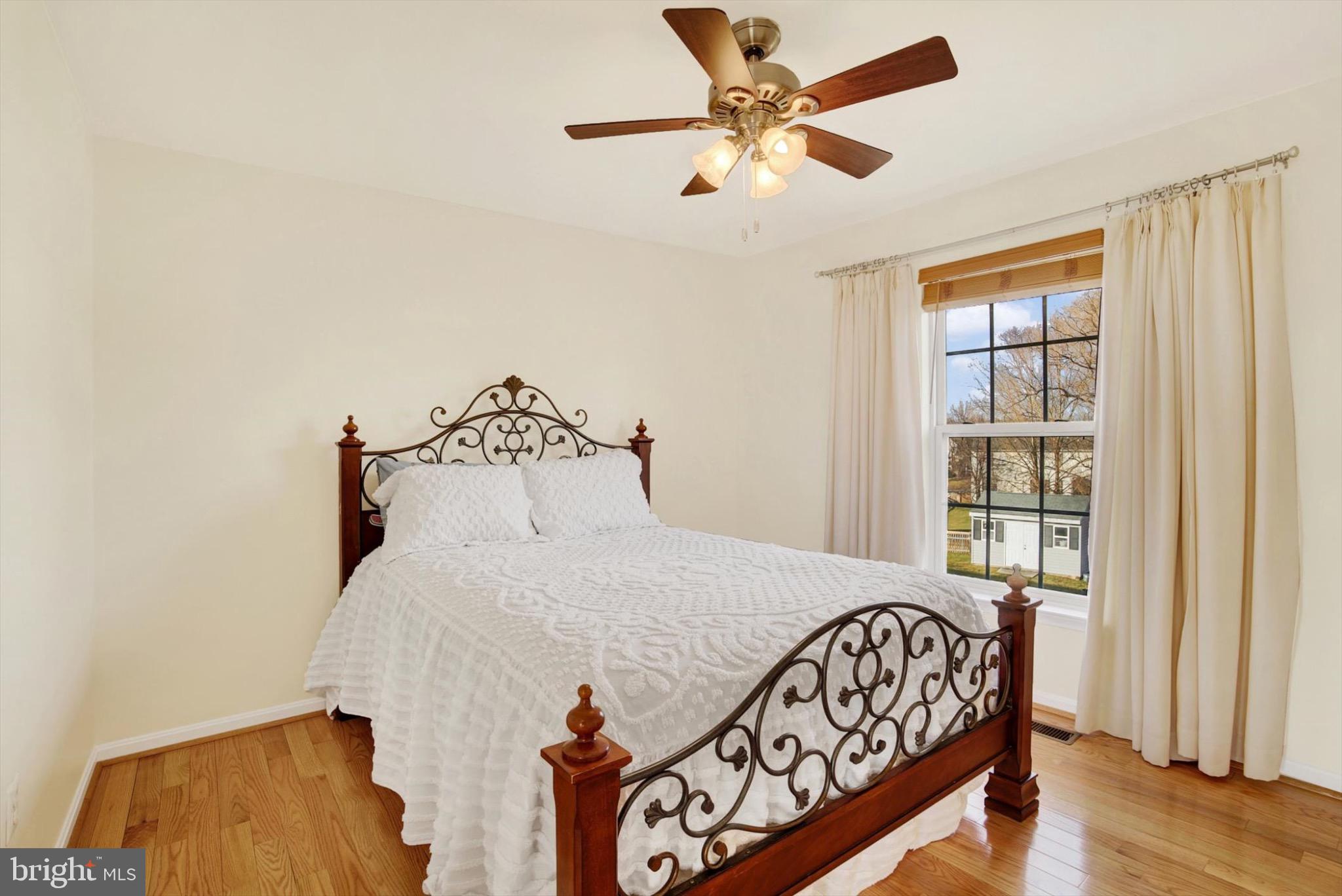 GREEN HILL MANOR - Residential