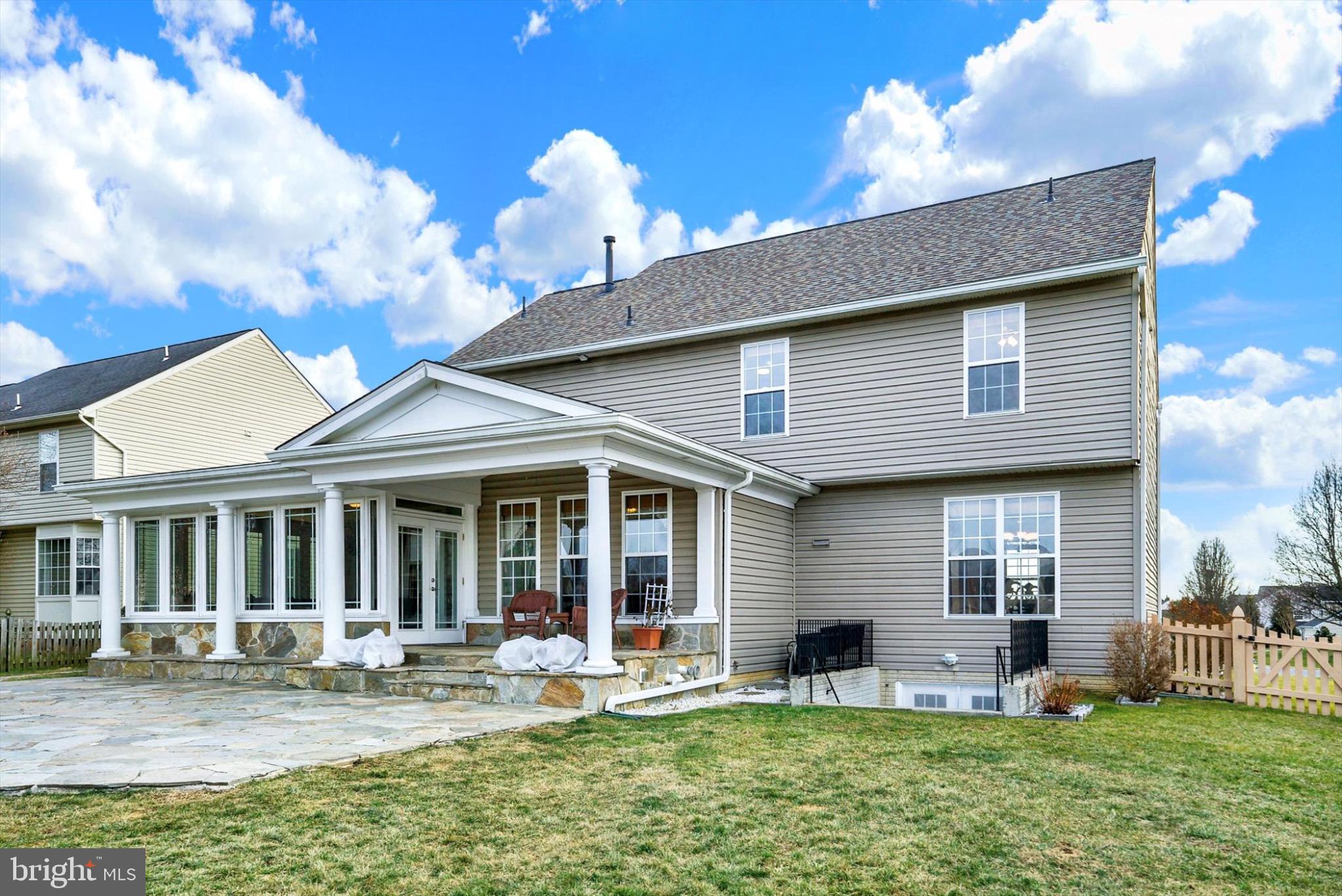 GREEN HILL MANOR - Residential