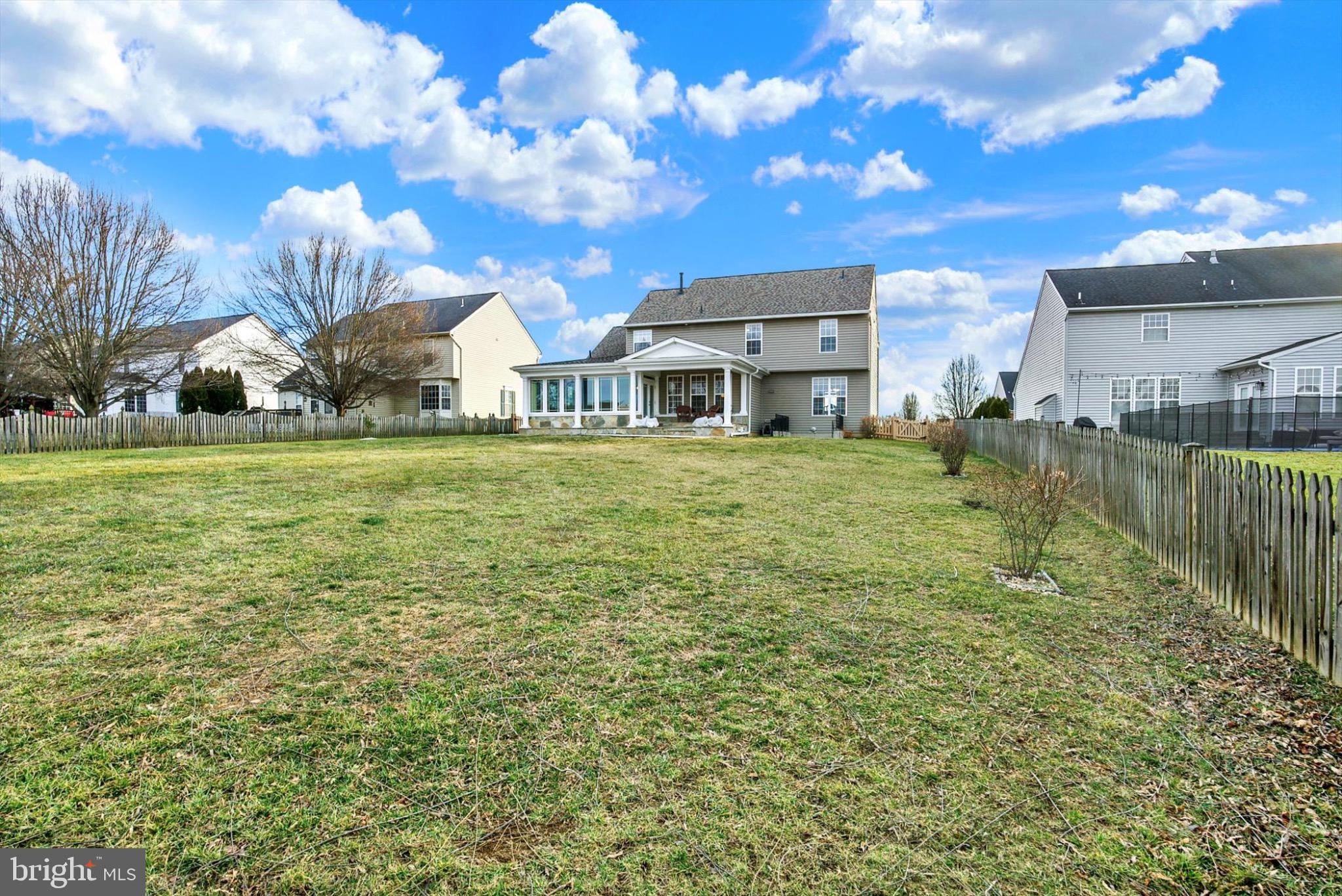 GREEN HILL MANOR - Residential