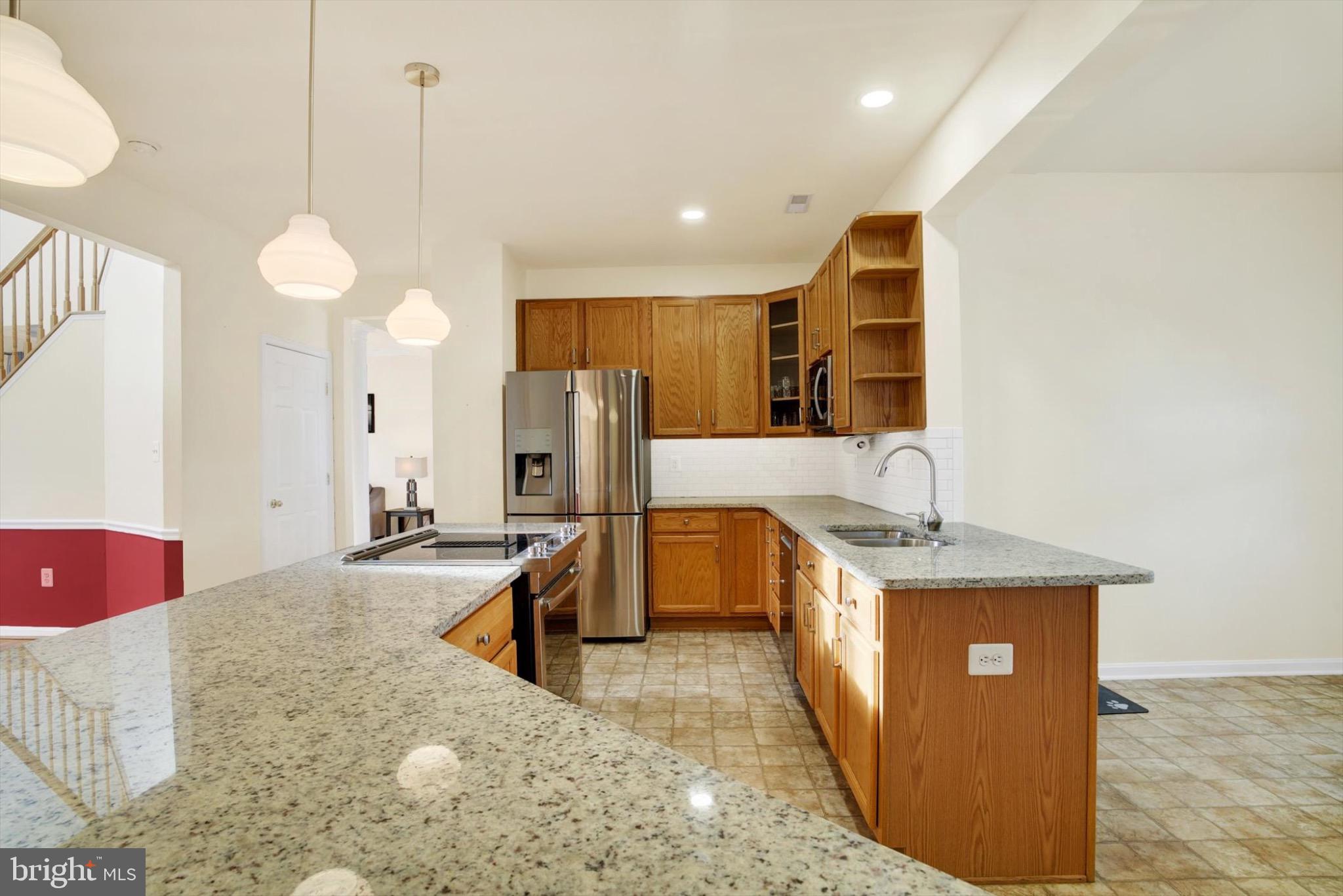 GREEN HILL MANOR - Residential