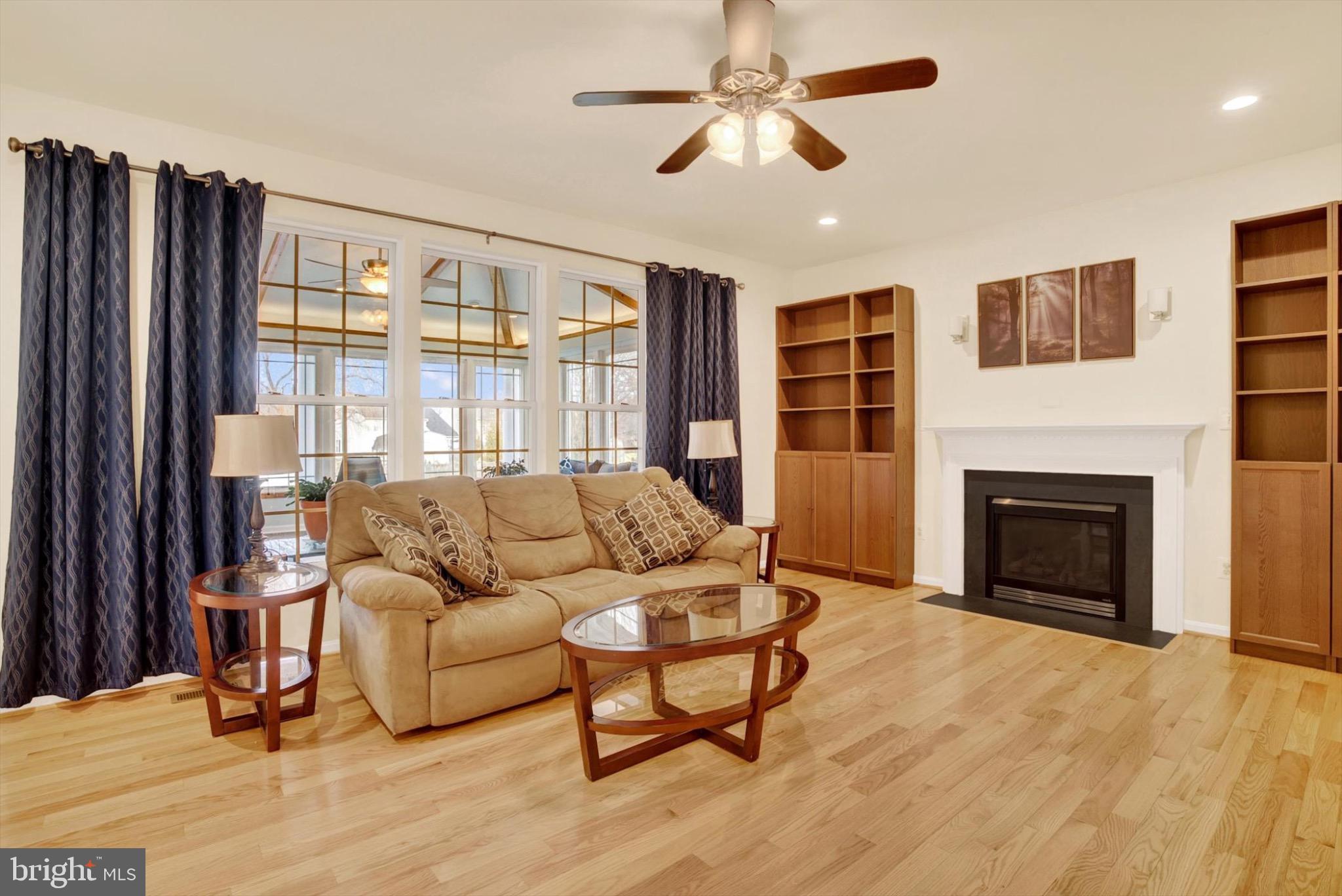 GREEN HILL MANOR - Residential