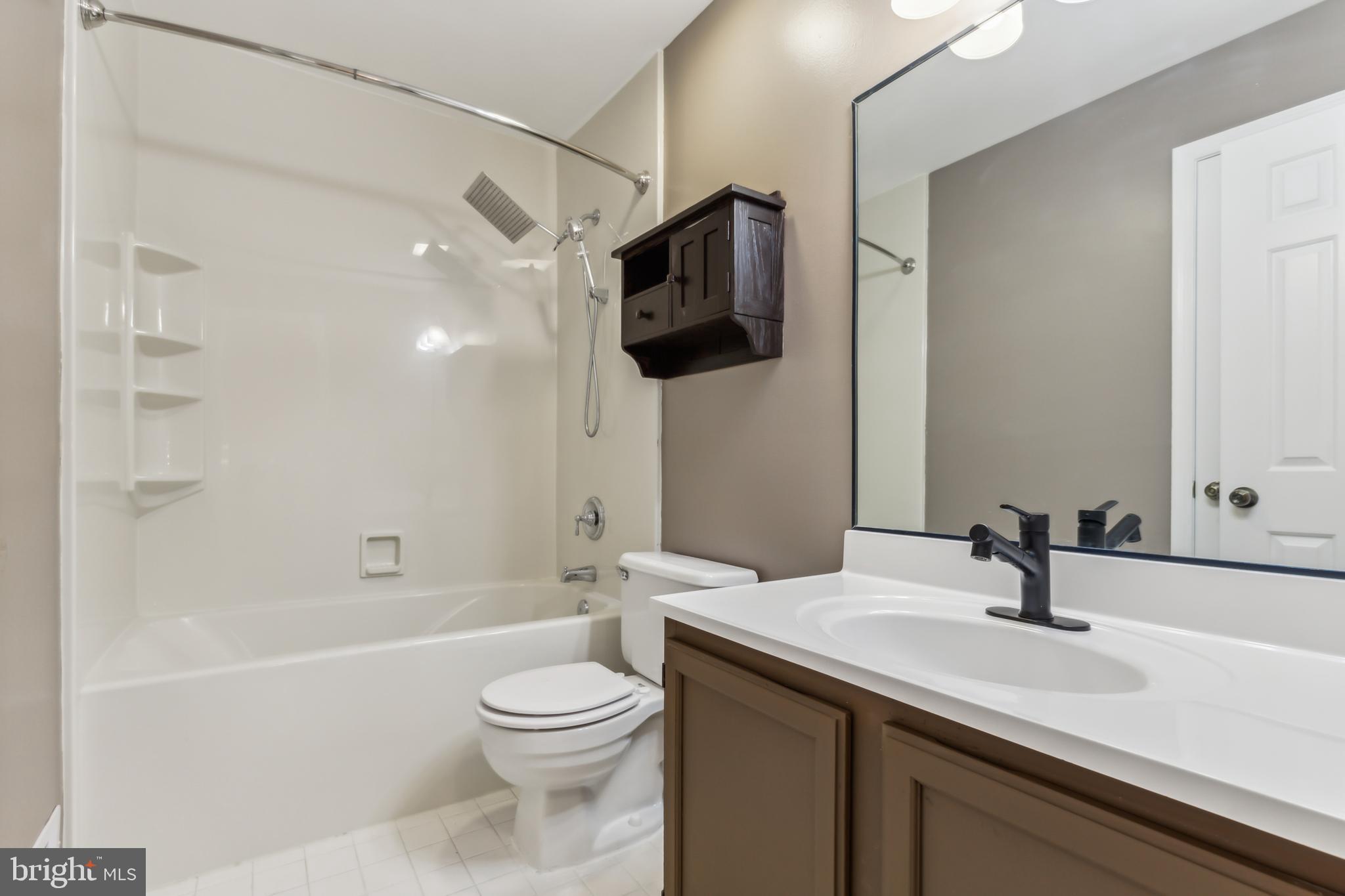 RUNNYMEADE - Residential