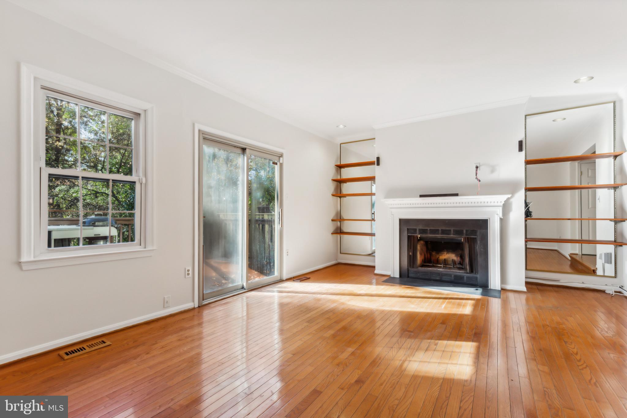 RUNNYMEADE - Residential