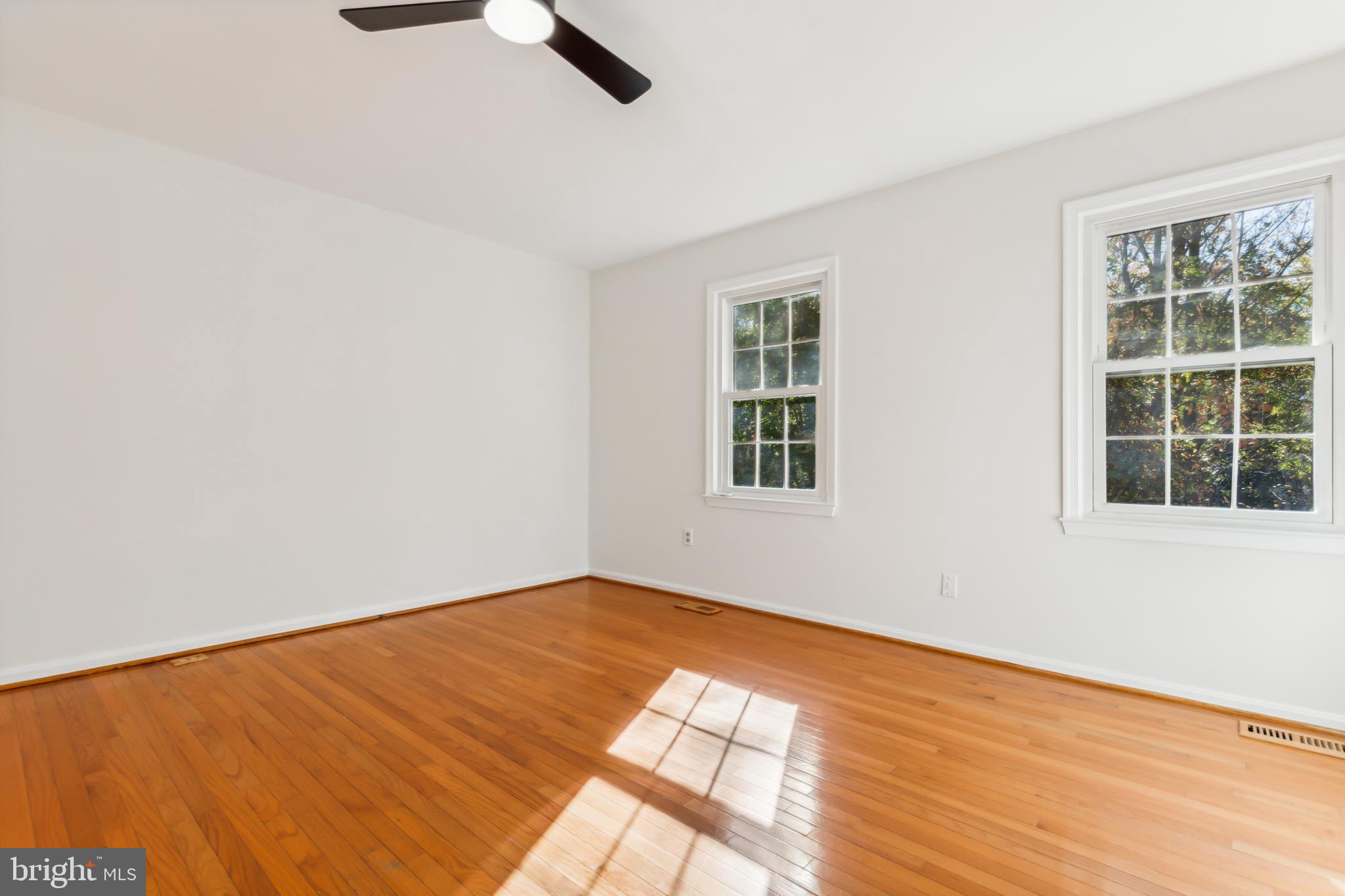 RUNNYMEADE - Residential