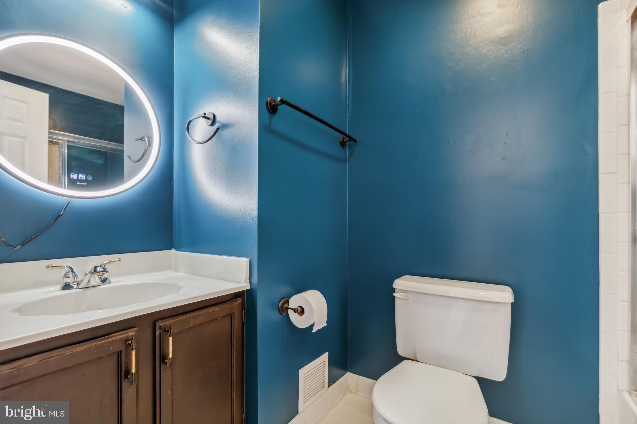 RUNNYMEADE - Residential