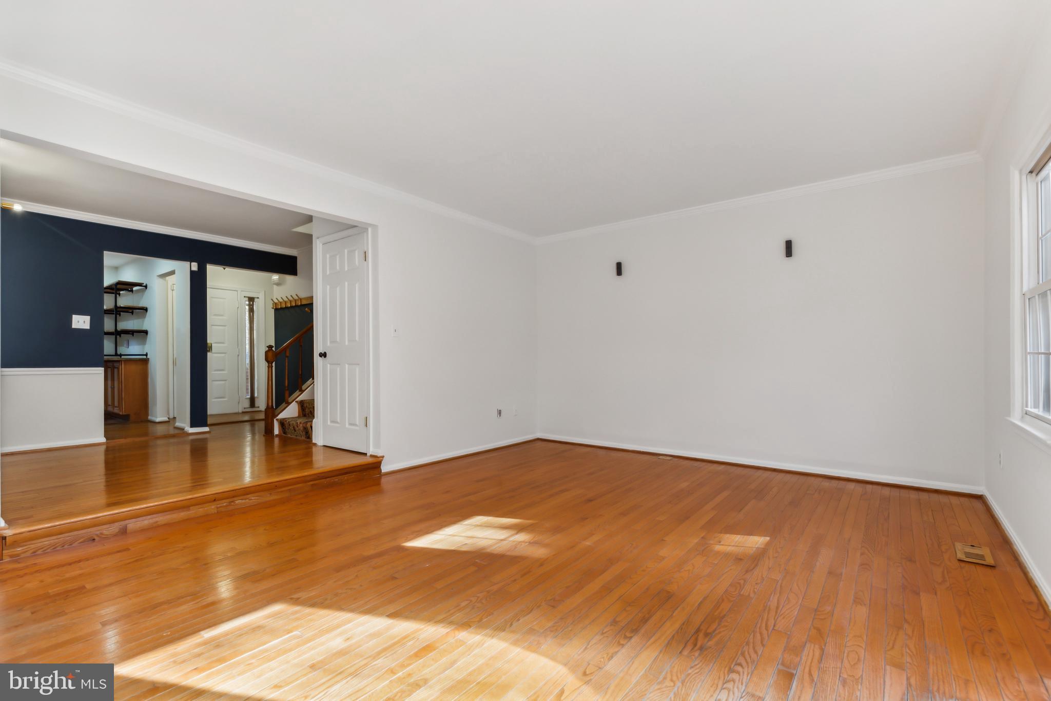 RUNNYMEADE - Residential