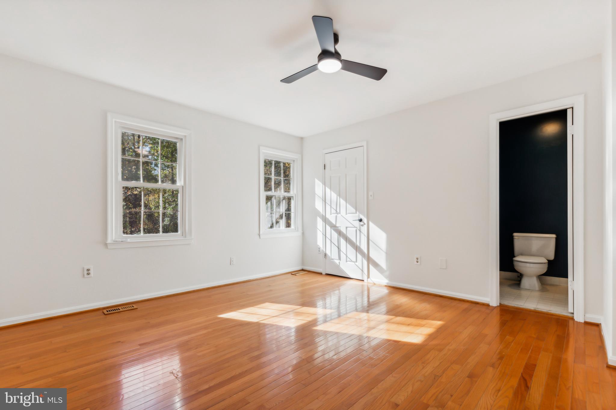 RUNNYMEADE - Residential