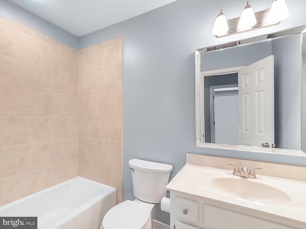 AQUIA HARBOUR - Residential