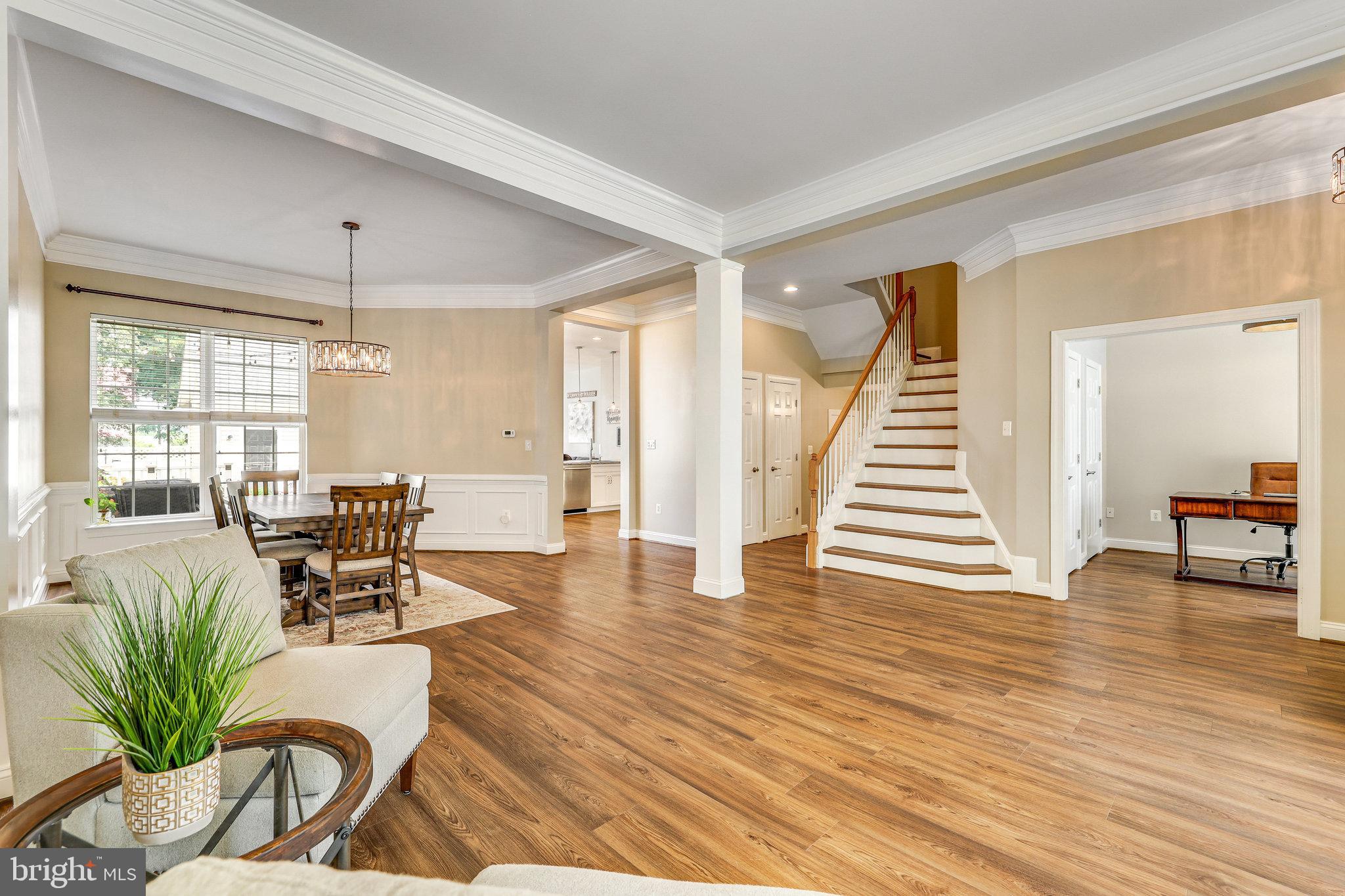 CORTLAND SQUARE - Residential