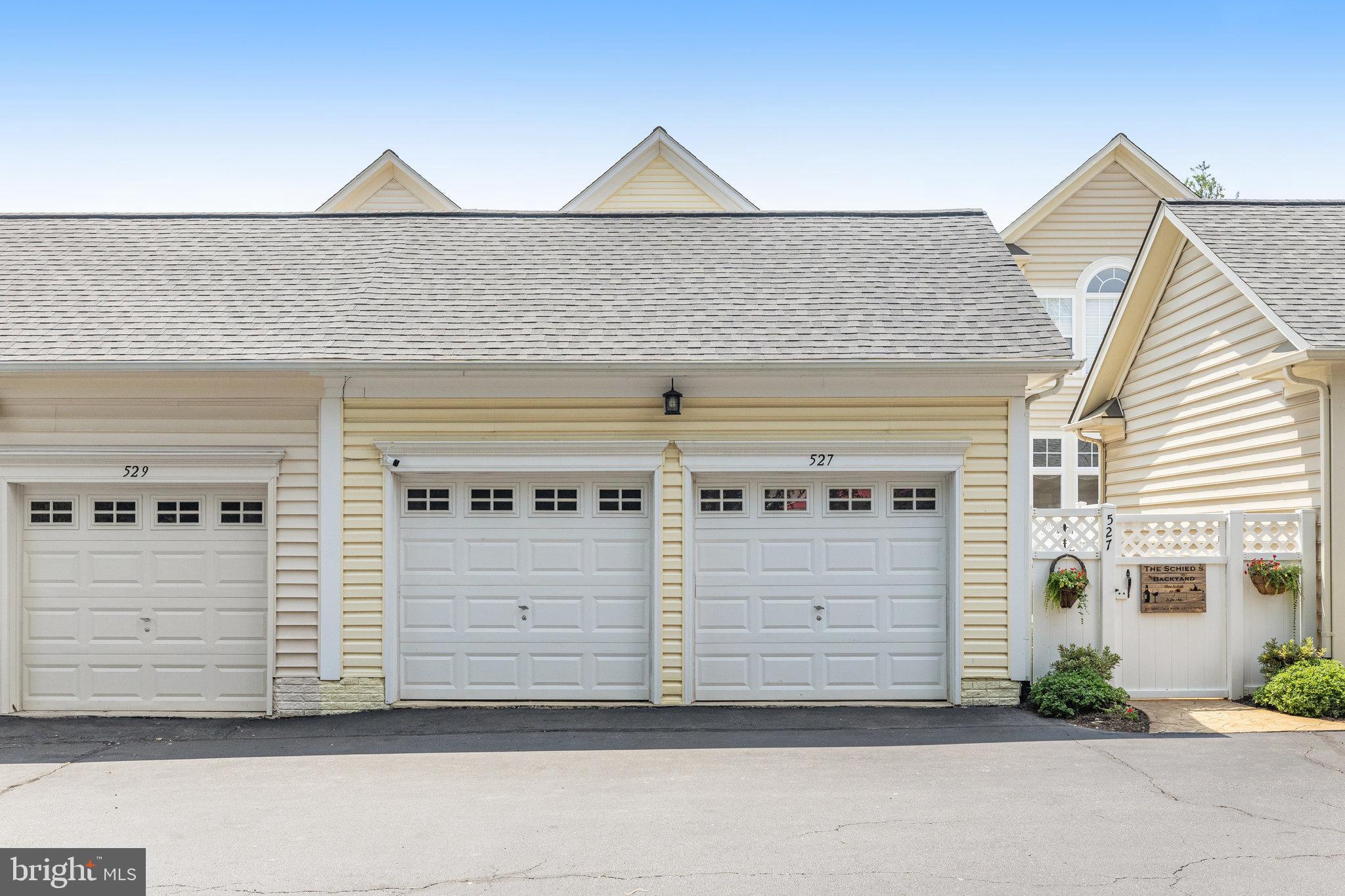 CORTLAND SQUARE - Residential