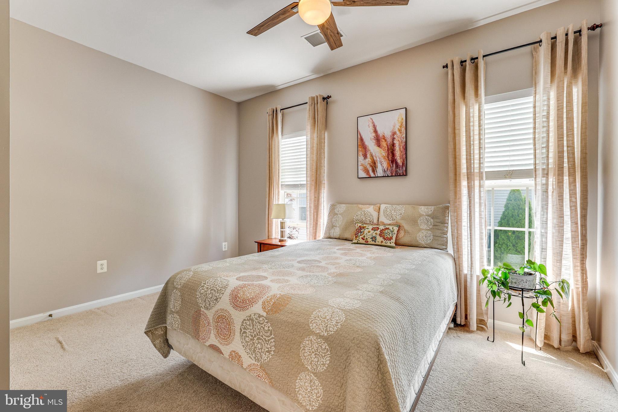 CORTLAND SQUARE - Residential