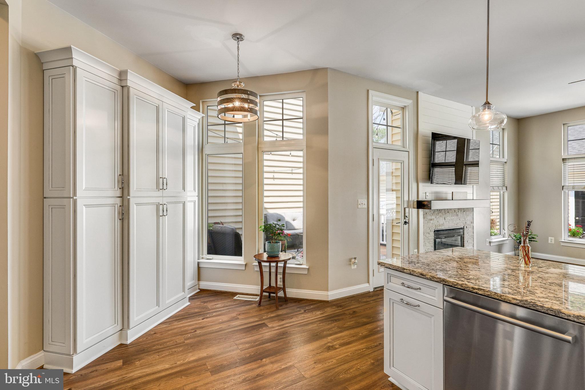 CORTLAND SQUARE - Residential