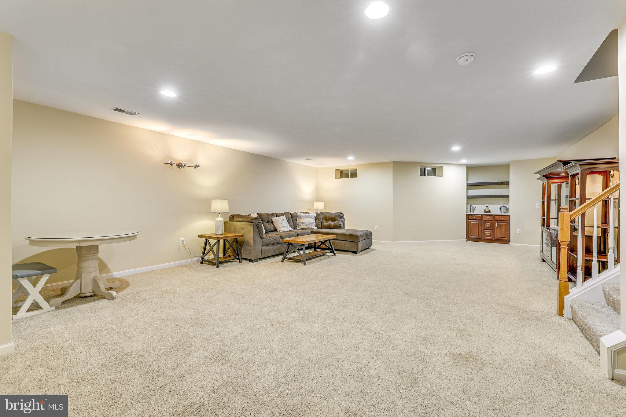 CORTLAND SQUARE - Residential