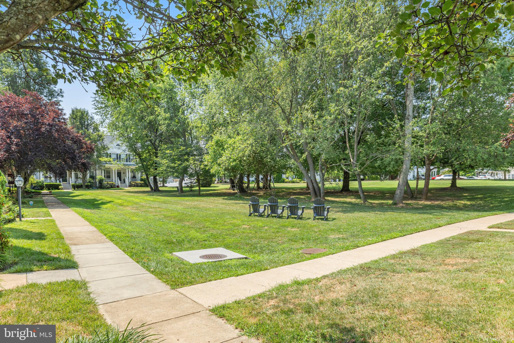 CORTLAND SQUARE - Residential
