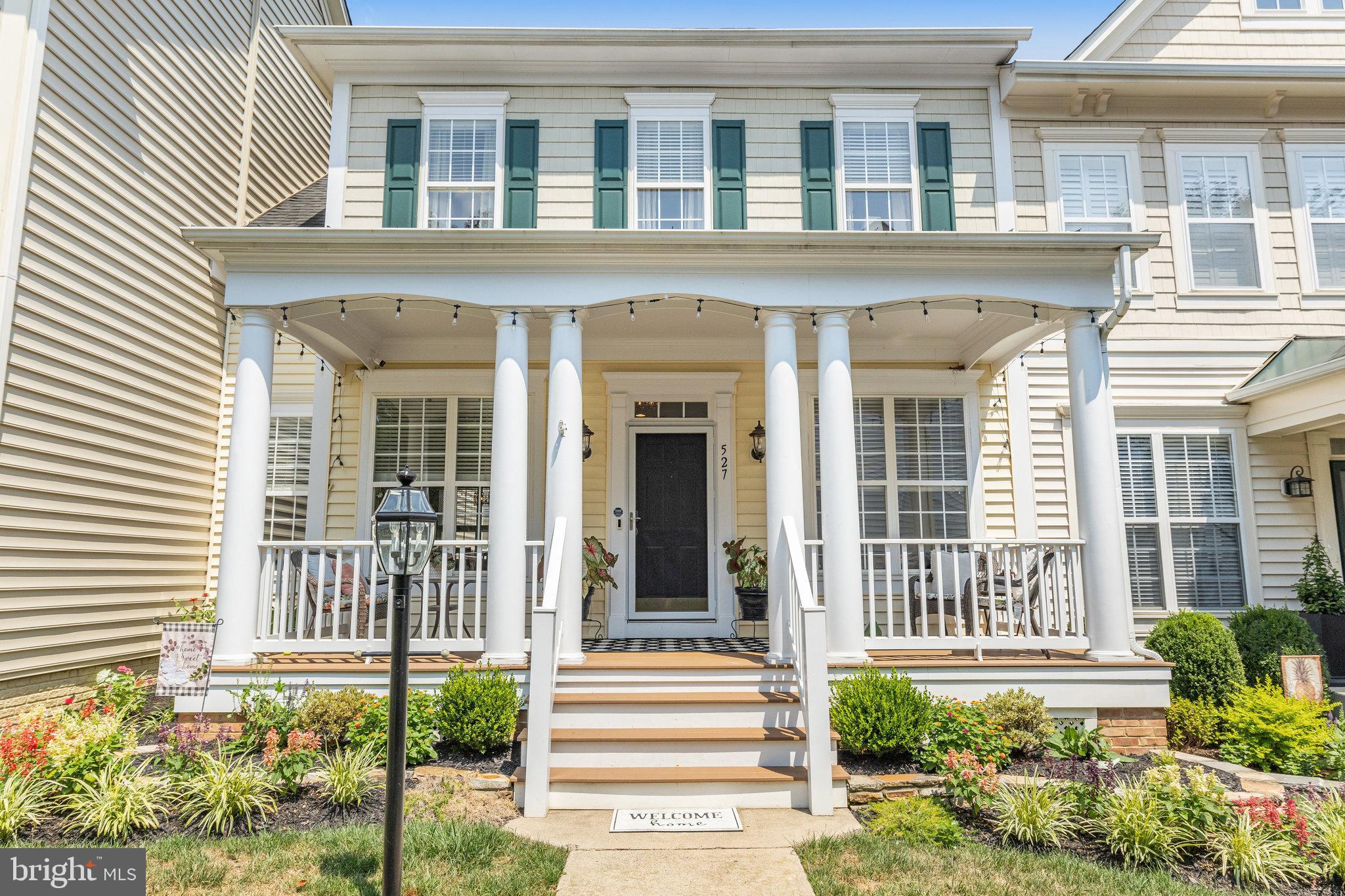 CORTLAND SQUARE - Residential