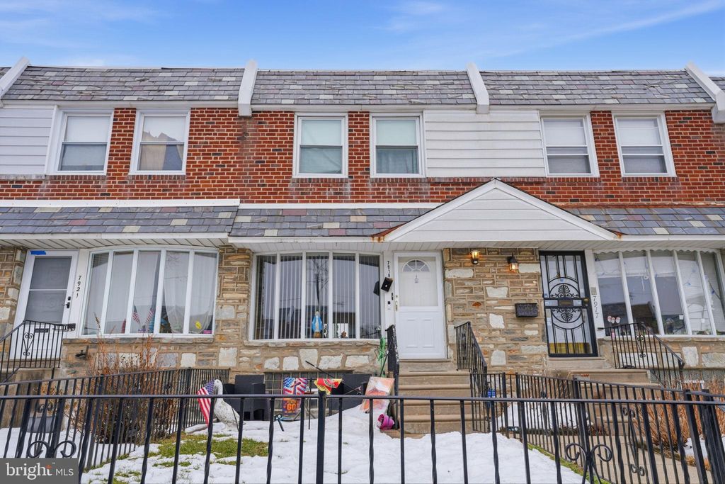 Photo of 7919 Leonard Street, PHILADELPHIA, PA 19152 (MLS # PAPH2582416)
