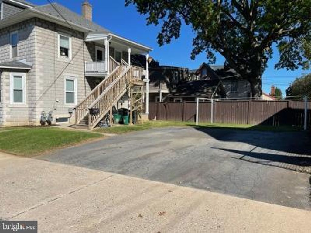 Photo of 408 E Main Street, Lititz, PA 17543 (MLS # PALA2042264)