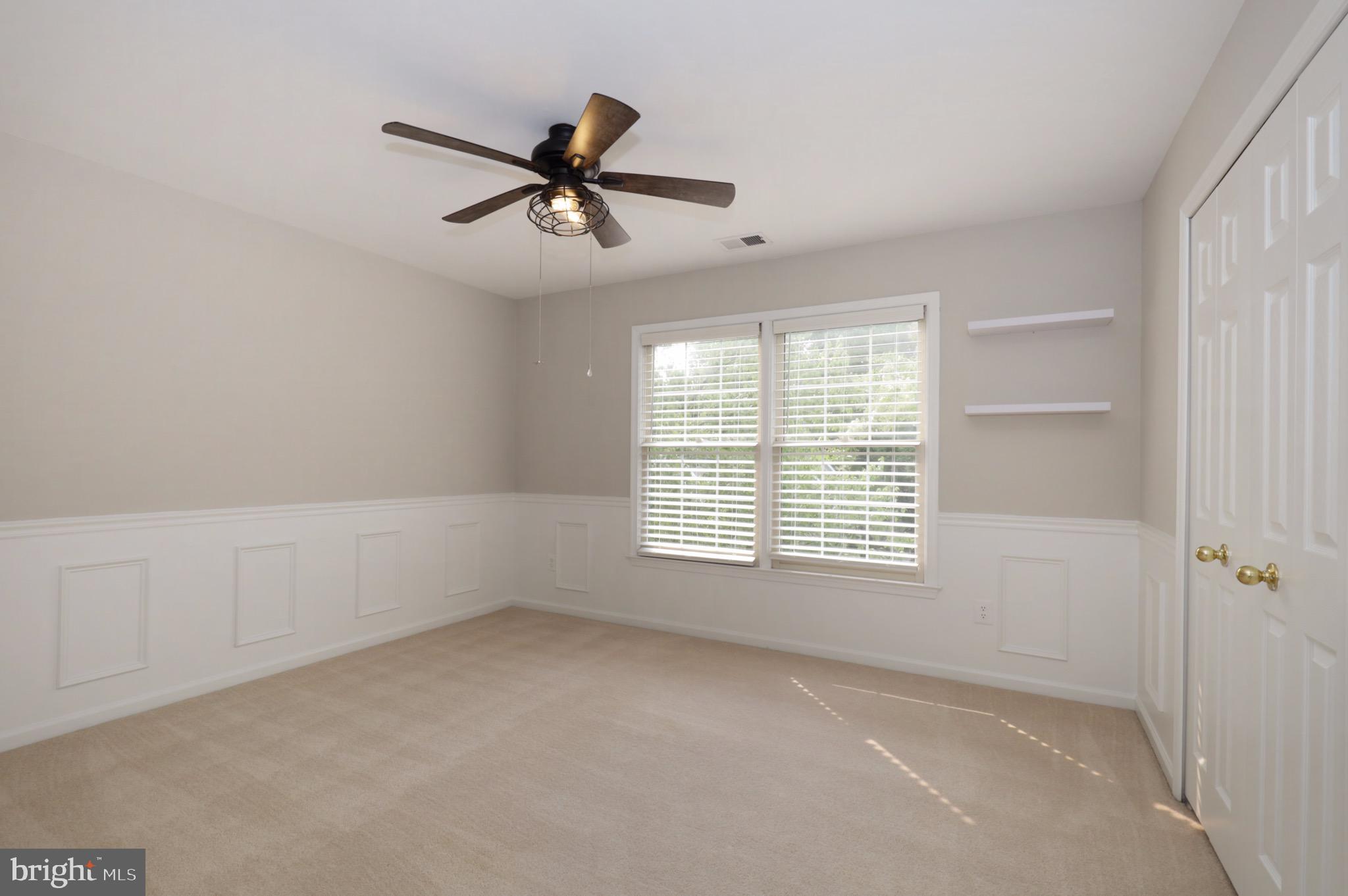 HEATHER KNOLL - Residential Lease