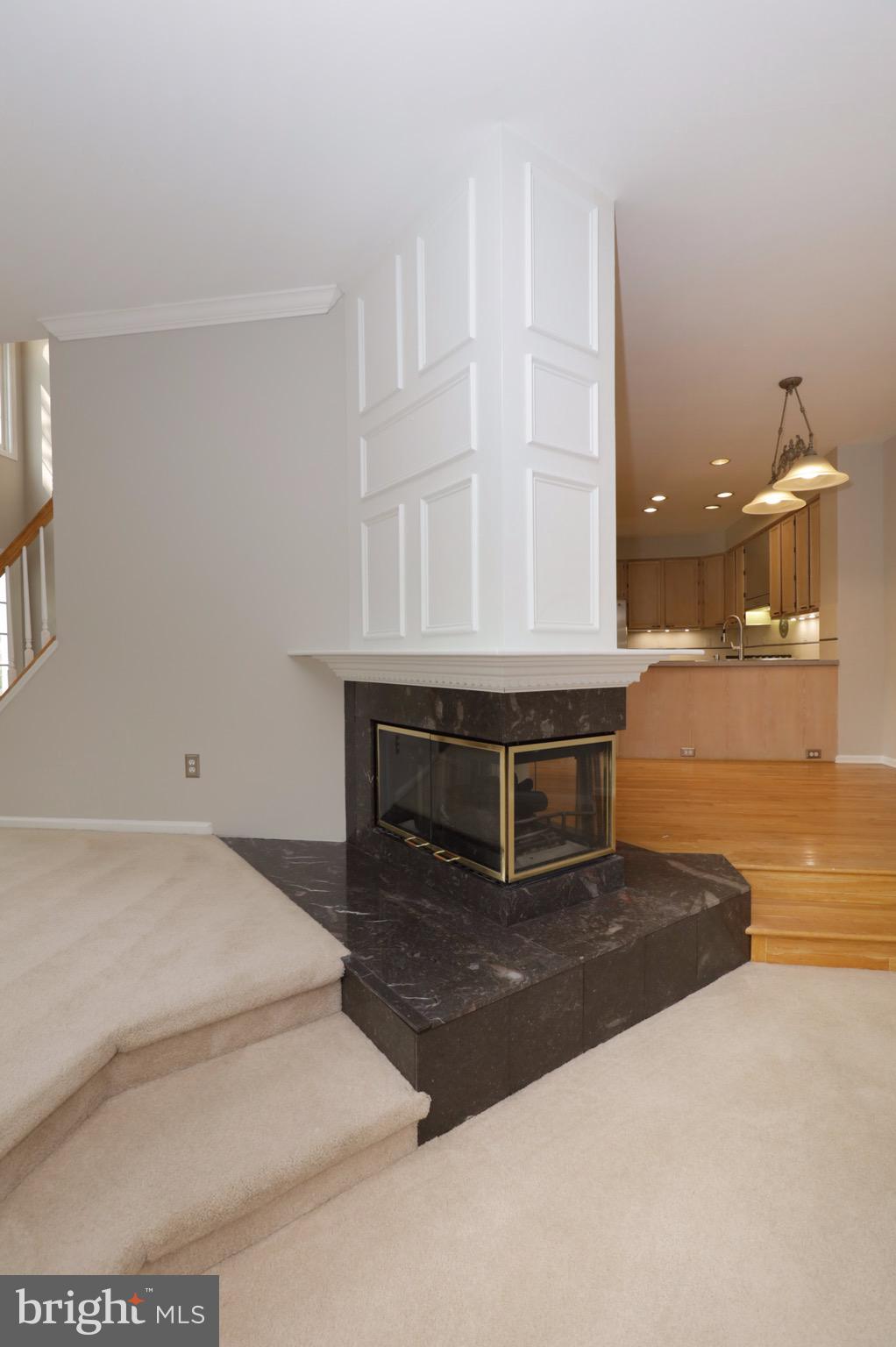 HEATHER KNOLL - Residential Lease