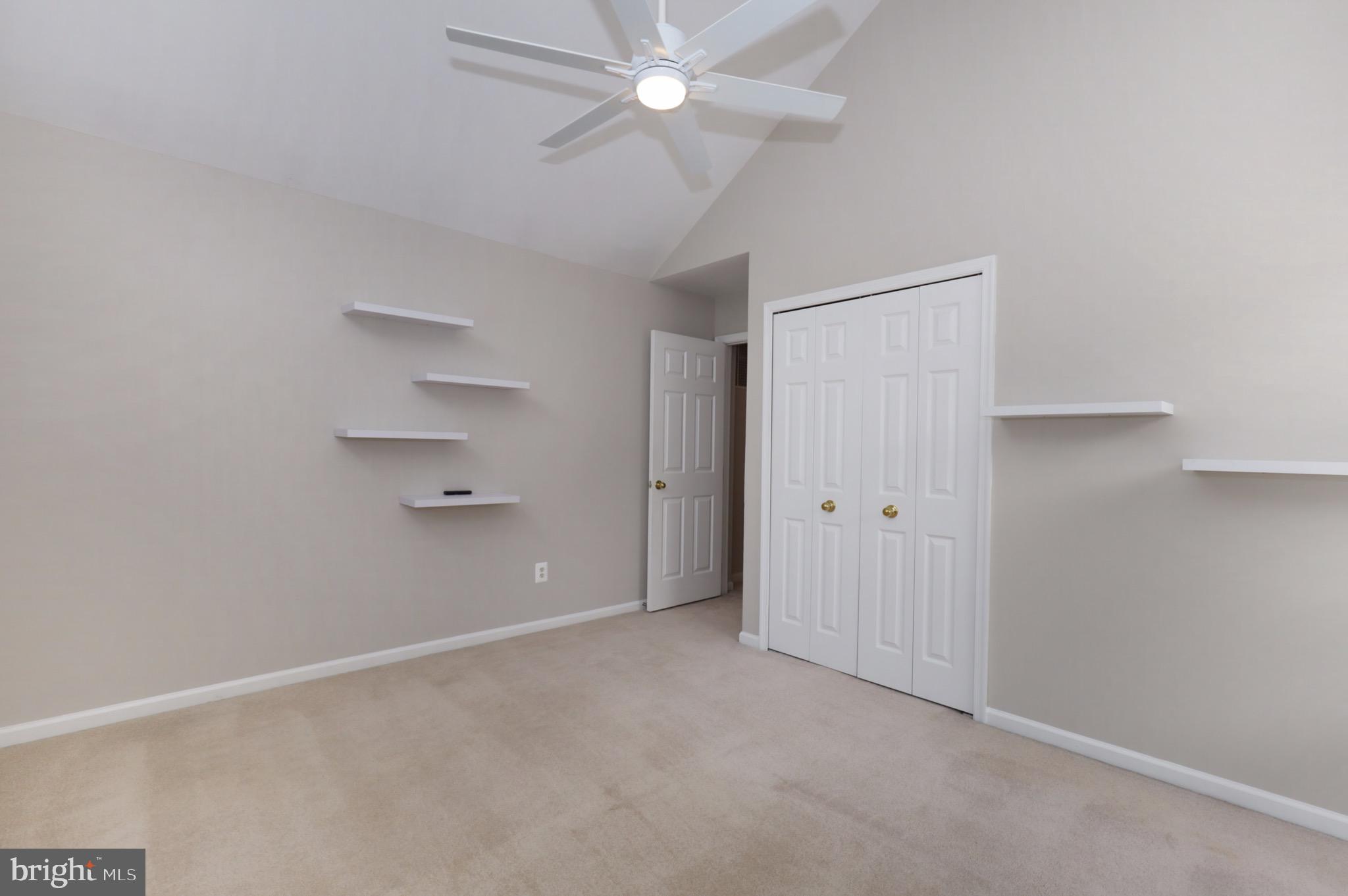 HEATHER KNOLL - Residential Lease