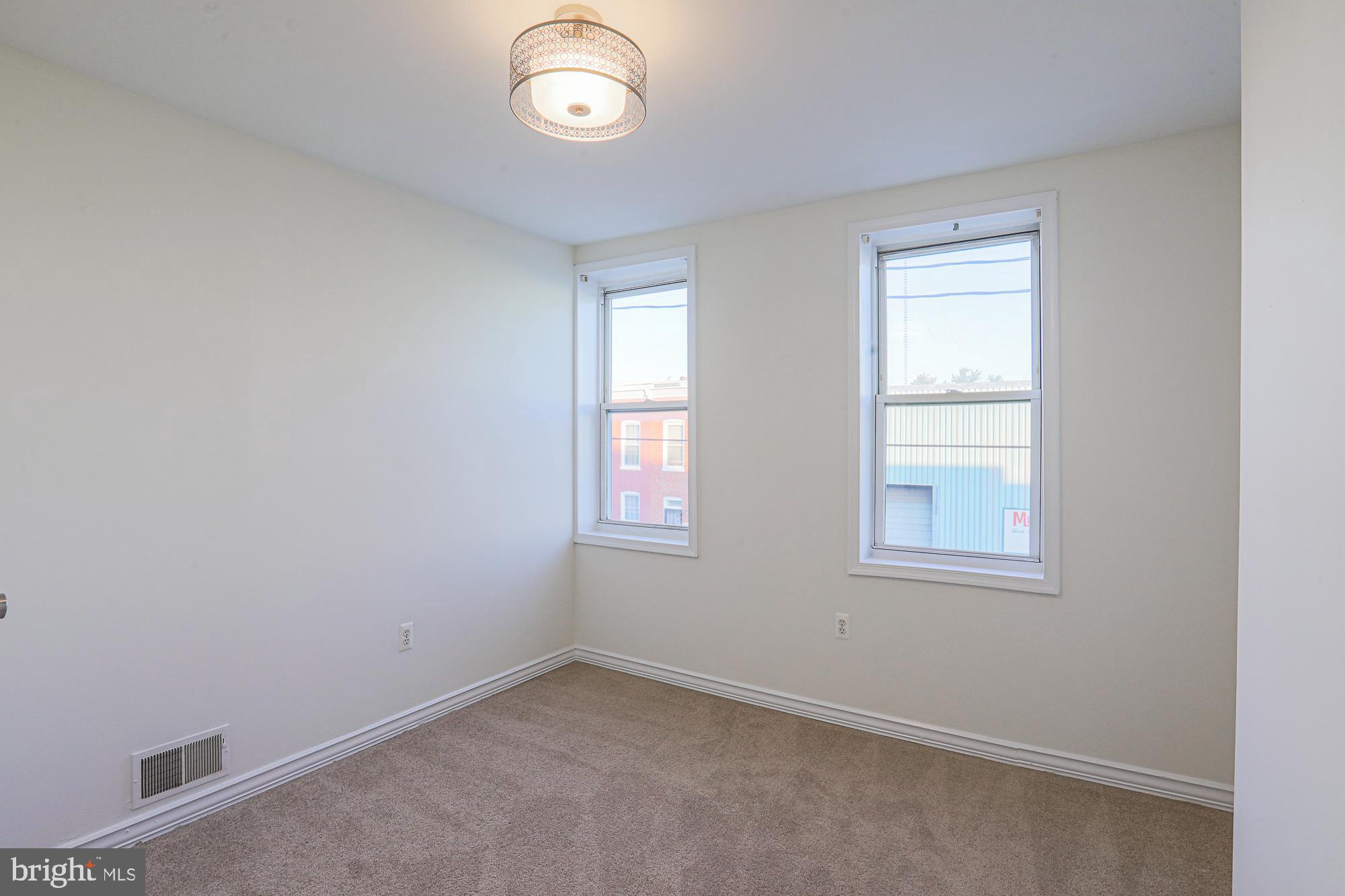 WASHINGTON VILLAGE - Residential Lease