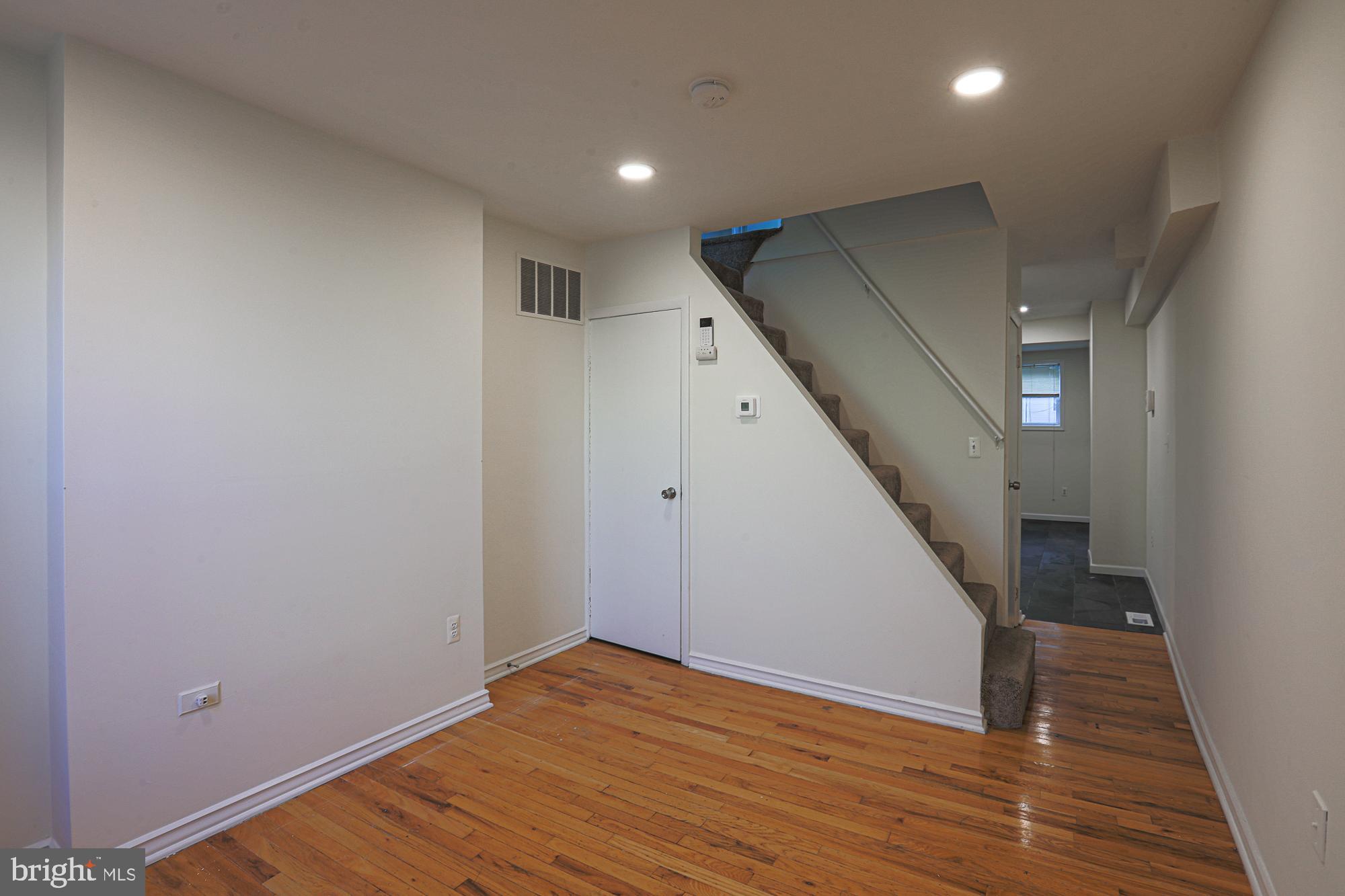 WASHINGTON VILLAGE - Residential Lease